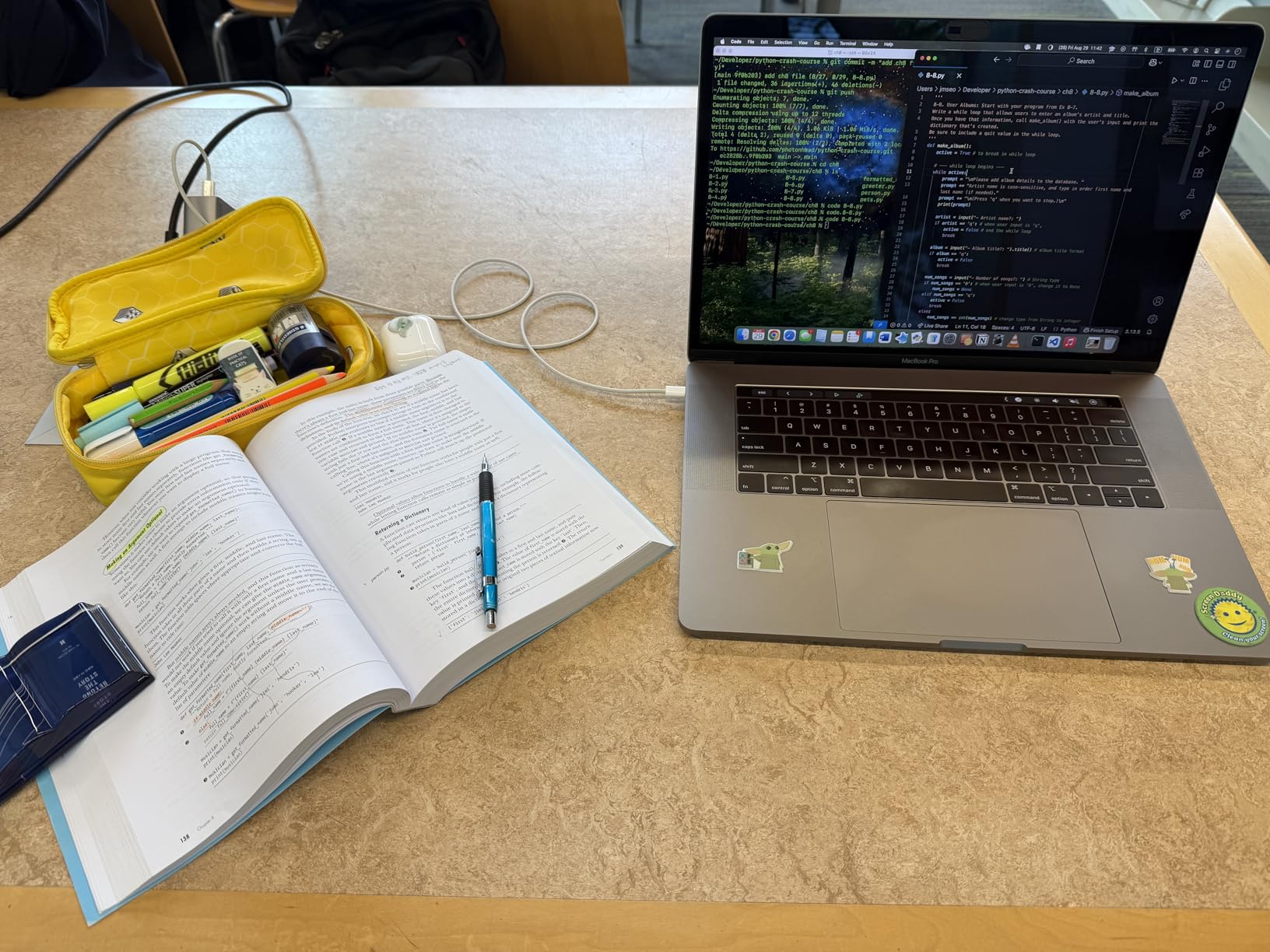 Python Crash Course, 3rd Edition: A Hands-On, Project-Based Introduction to Programming - Customer Photo 1
