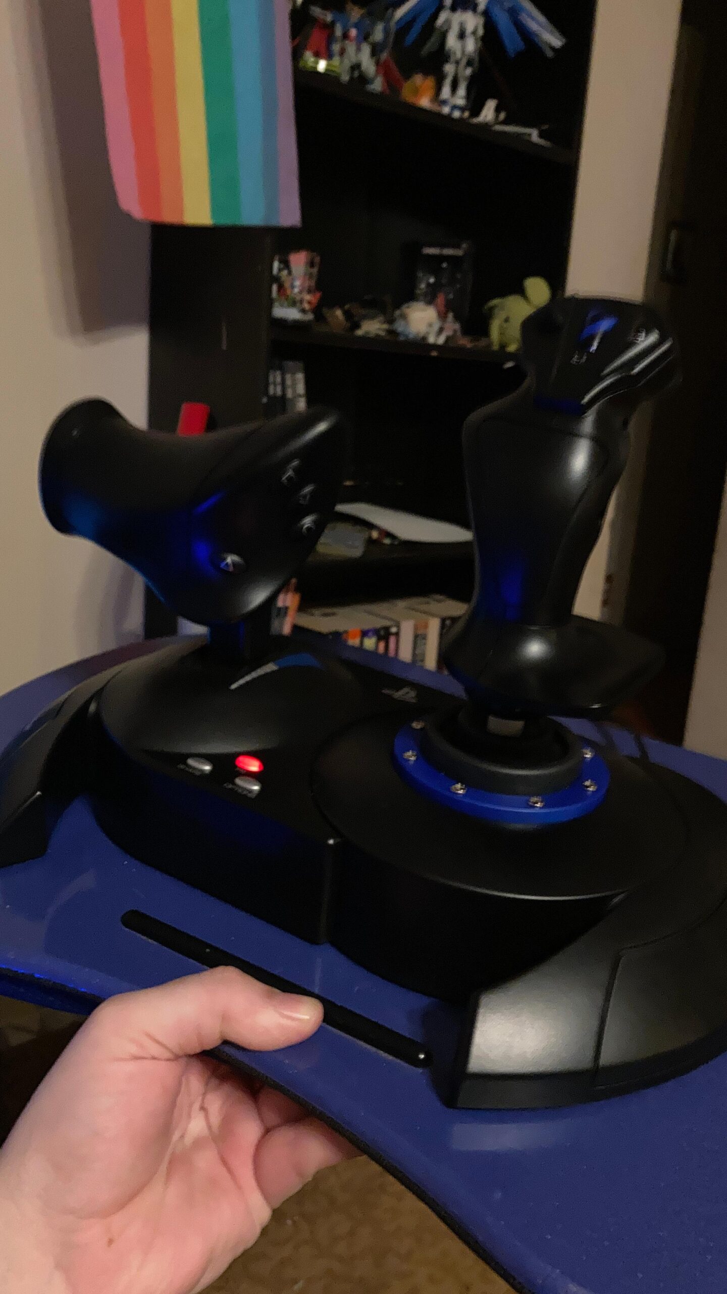 Thrustmaster T-Flight Stick X (Compatible with Windows PC) Customer Review Thrustmaster T-Flight Stick X (Compatible with Windows PC) - Customer Photo 2