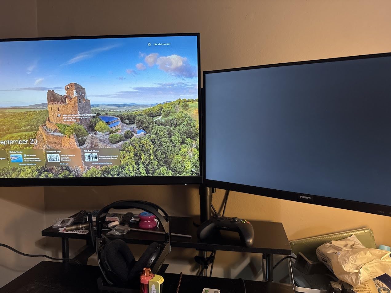 VIVO Dual Monitor Desk Mount, Holds 2 Computer Screens up to 30 inches and 22lbs Each, Heavy Duty Fully Adjustable Steel Stand with C-Clamp and Grommet, Black, STAND-V002 - Customer Photo 2