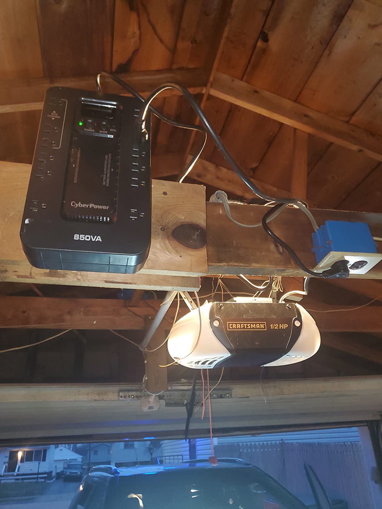 CyberPower EC850LCD Ecologic UPS Battery Backup and Surge Protector, 850VA/510W, 12 Outlets, ECO Mode, Compact, UL Certified Customer Review CyberPower EC850LCD Ecologic UPS Battery Backup and Surge Protector, 850VA/510W, 12 Outlets, ECO Mode, Compact, UL Certified - Customer Photo 4