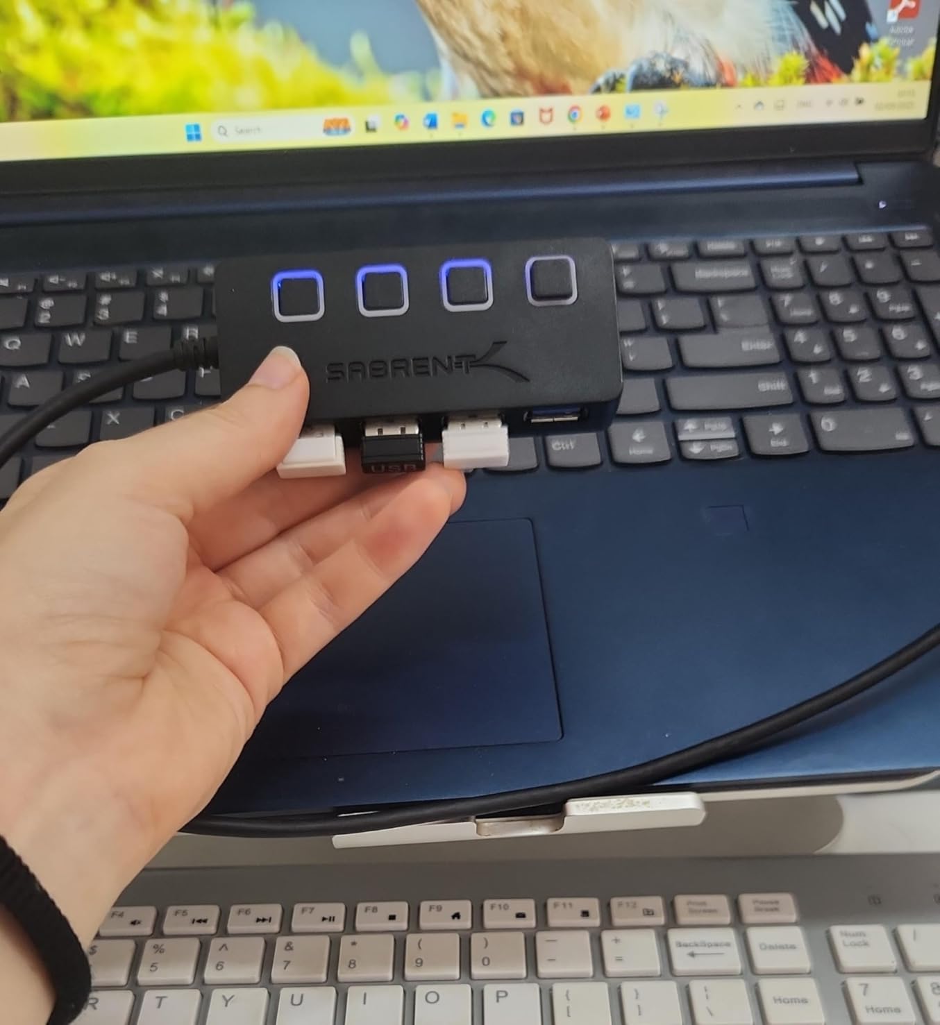 SABRENT 4-Port USB 3.0 Hub with Individual LED Power Switches - Slim, Portable Design - 2 Ft Cable - Fast Data Transfer - Compatible with Mac & PC (HB-UM43) - Customer Photo 1