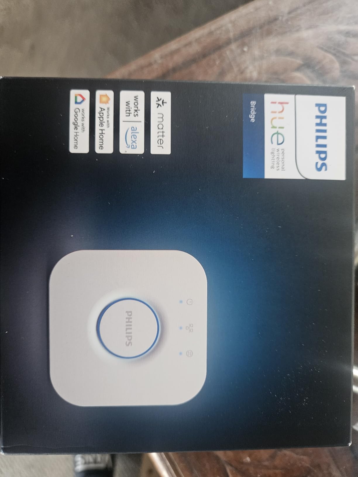 Philips HUE Bridge NAM - Unlock the Full Potential of Hue Bridge System, Multi-Room and Out-of-Home Control, Create Automations and Zones, Smart Lighting Hub, Works with Voice and Matter-Compatible customer photo 2