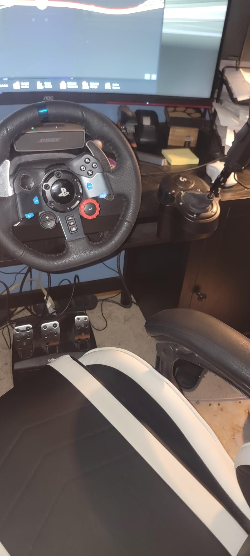 Logitech G920 Driving Force Racing Wheel and Pedals, Force Feedback + Logitech G Driving Force Shifter - Xbox Series X|S, Xbox One and PC, Mac - Black Customer Review Logitech G920 Driving Force Racing Wheel and Pedals, Force Feedback + Logitech G Driving Force Shifter - Xbox Series X|S, Xbox One and PC, Mac - Black - Customer Photo 1