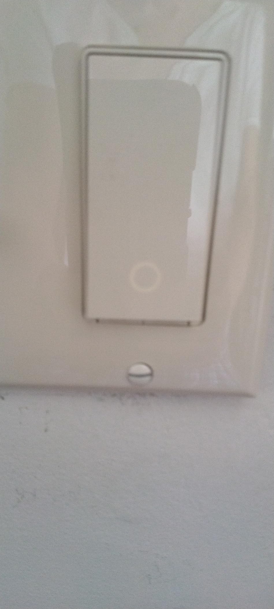 Kasa Smart Light Switch HS200, Single Pole, Needs Neutral Wire, 2.4GHz Wi-Fi Light Switch Works with Google Home, UL Certified, No Hub Required, White Customer Review Kasa Smart Light Switch HS200, Single Pole, Needs Neutral Wire, 2.4GHz Wi-Fi Light Switch Works with Google Home, UL Certified, No Hub Required, White - Customer Photo 1