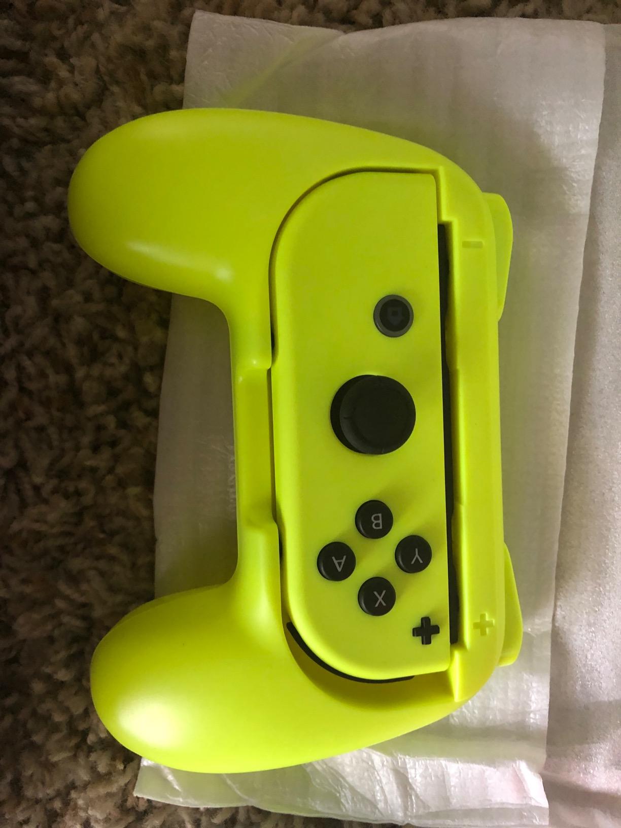 FYOUNG Hand Grips Compatible with Switch/Switch OLED Model Controllers, Grip Compatible with Switch Joy Con - Blue and Red (2 Packs) Customer Review FYOUNG Hand Grips Compatible with Switch/Switch OLED Model Controllers, Grip Compatible with Switch Joy Con - Blue and Red (2 Packs) - Customer Photo 3