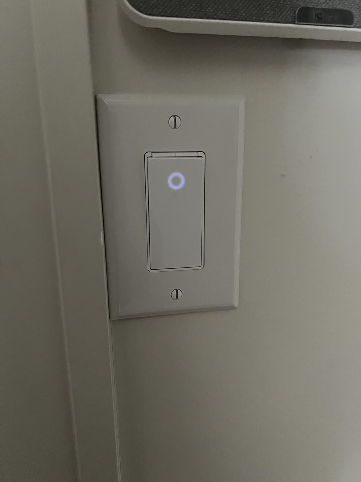 Kasa Smart 3 Way Switch HS210 KIT, Needs Neutral Wire, 2.4GHz Wi-Fi Light Switch works with Alexa and Google Home, UL Certified, No Hub Required, White,2 Count (Pack of 1) - Customer Photo 2