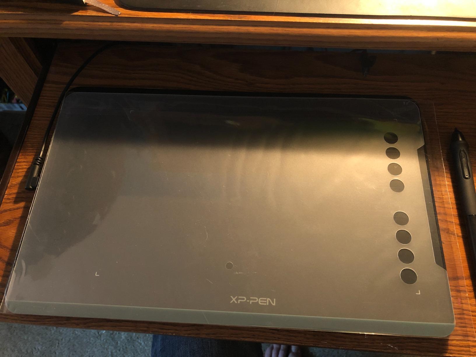 XPPen Updated Deco 01 V3 Drawing Tablet-16384 Levels of Pressure Battery-Free Stylus, 10x6 Inch OSU Graphic Tablet, 8 Hotkeys for Digital Art, Teaching, Gaming Drawing Pad for Chrome, PC, Mac, Android - Customer Photo 5
