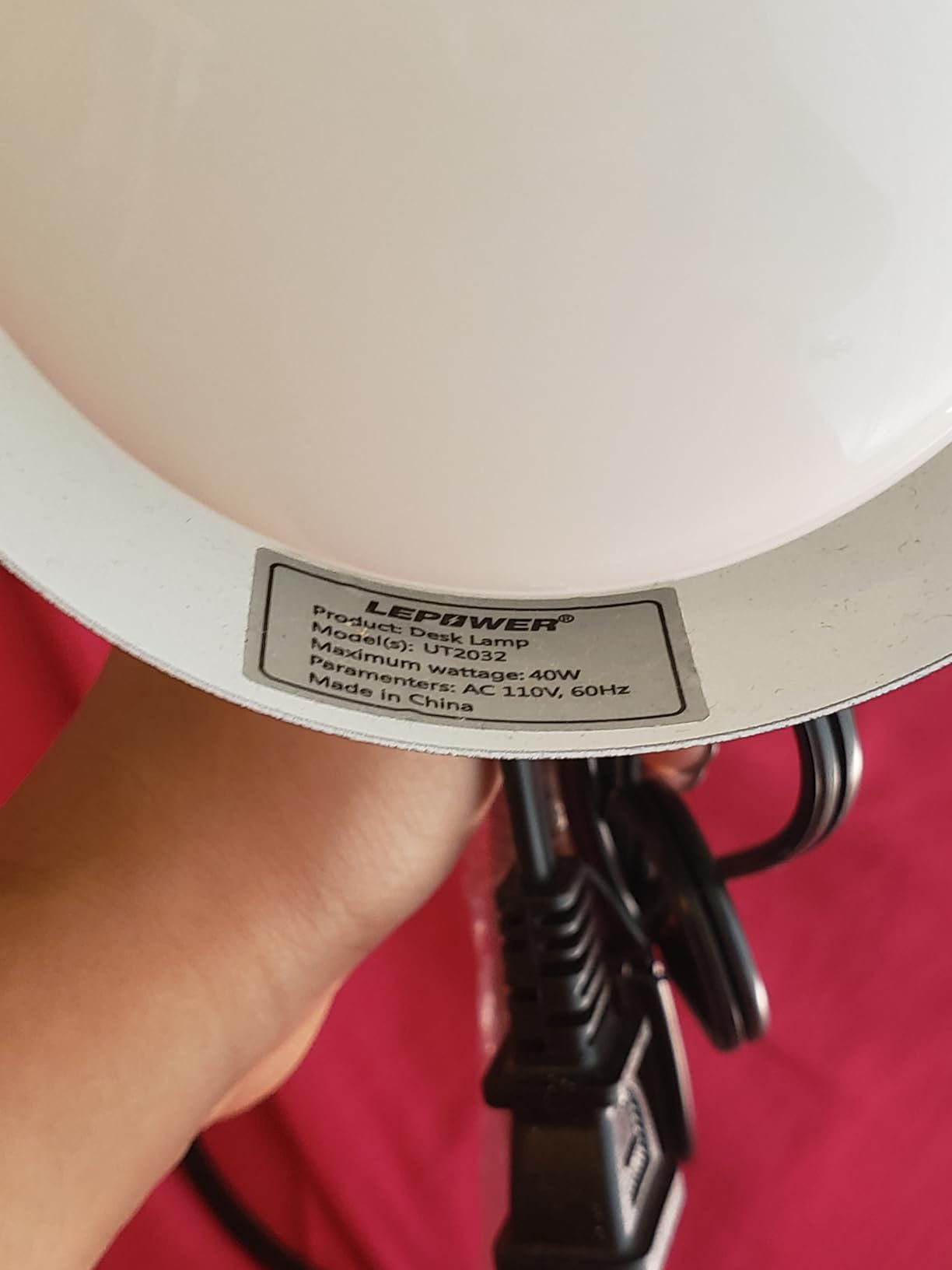 LEPOWER Metal Desk Lamp, Eye-Caring Table Lamp, Study Lamps with Flexible Goose Neck for Bedroom, Home Office (Matte Black) - Customer Photo 4