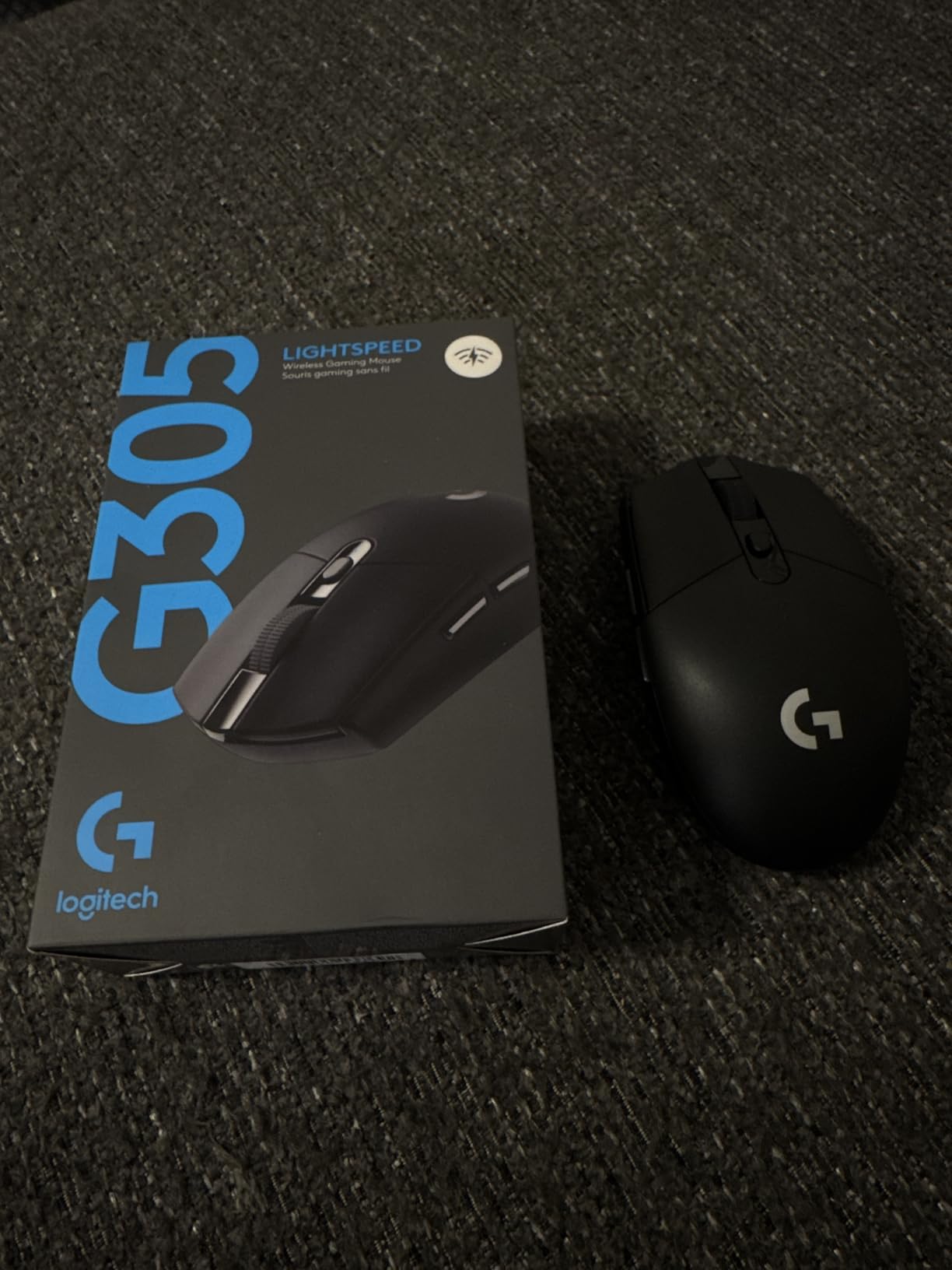 Logitech G305 LIGHTSPEED Wireless Gaming Mouse, Hero 12K Sensor, 12,000 DPI, Lightweight, 6 Programmable Buttons, 250h Battery Life, On-Board Memory, PC/Mac - Black Customer Review Logitech G305 LIGHTSPEED Wireless Gaming Mouse, Hero 12K Sensor, 12,000 DPI, Lightweight, 6 Programmable Buttons, 250h Battery Life, On-Board Memory, PC/Mac - Black - Customer Photo 3