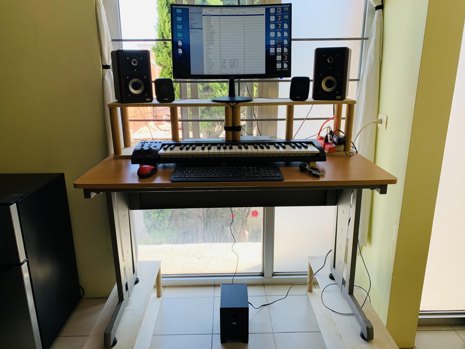 M-AUDIO Keystation, 49-Key MK3-Synth Action USB MIDI Keyboard Assignable Controls, Pitch and Mod Wheels, and Software Include, (KEYSTATION49MK3) - Customer Photo 1