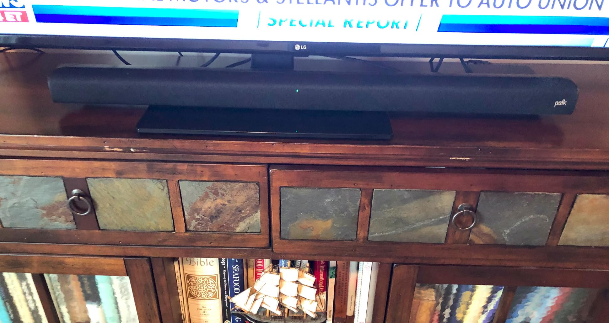 Polk Audio Signa S2 Sound Bar for Smart TV with Subwoofer, Wireless – Exclusive VoiceAdjust Technology, Ultra-Slim Design, Works with 4K & HD TVs, HDMI & Optical, Bluetooth, Wireless Streaming Customer Review Polk Audio Signa S2 Sound Bar for Smart TV with Subwoofer, Wireless – Exclusive VoiceAdjust Technology, Ultra-Slim Design, Works with 4K & HD TVs, HDMI & Optical, Bluetooth, Wireless Streaming - Customer Photo 1