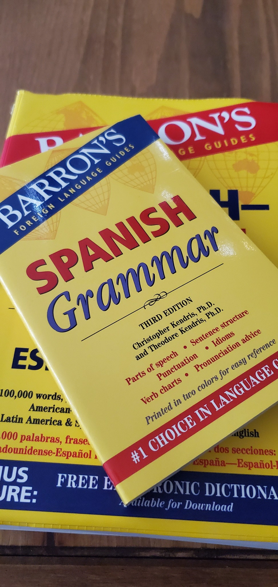 Rosetta Stone Learn Spanish Bonus Pack Bundle| Lifetime Online Access + Grammar Guide + Dictionary Book Set| PC/Mac Keycard - Customer Photo 1