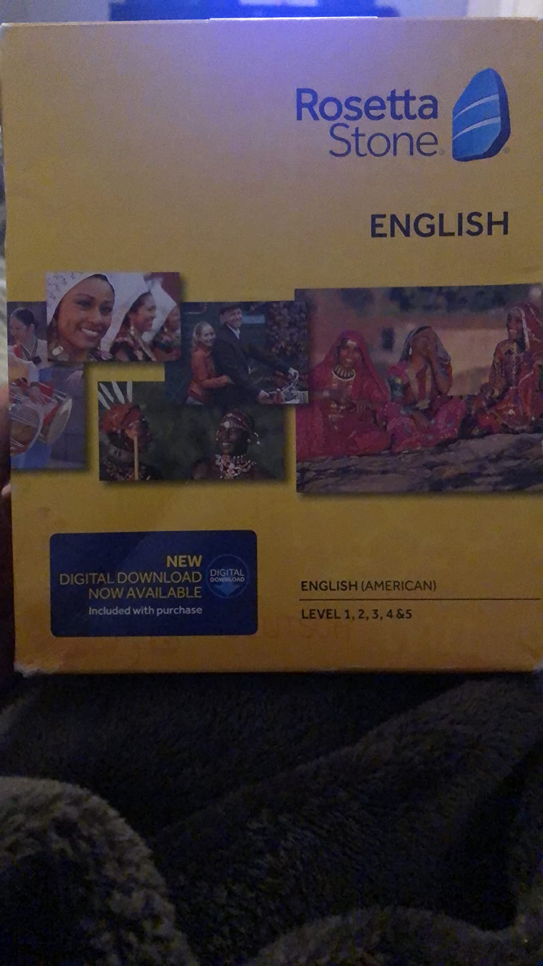 Rosetta Stone Learn English Bonus Pack Bundle| Lifetime Online Access + Grammar Guide + Dictionary Book Set| PC/Mac Keycard - Customer Photo 1