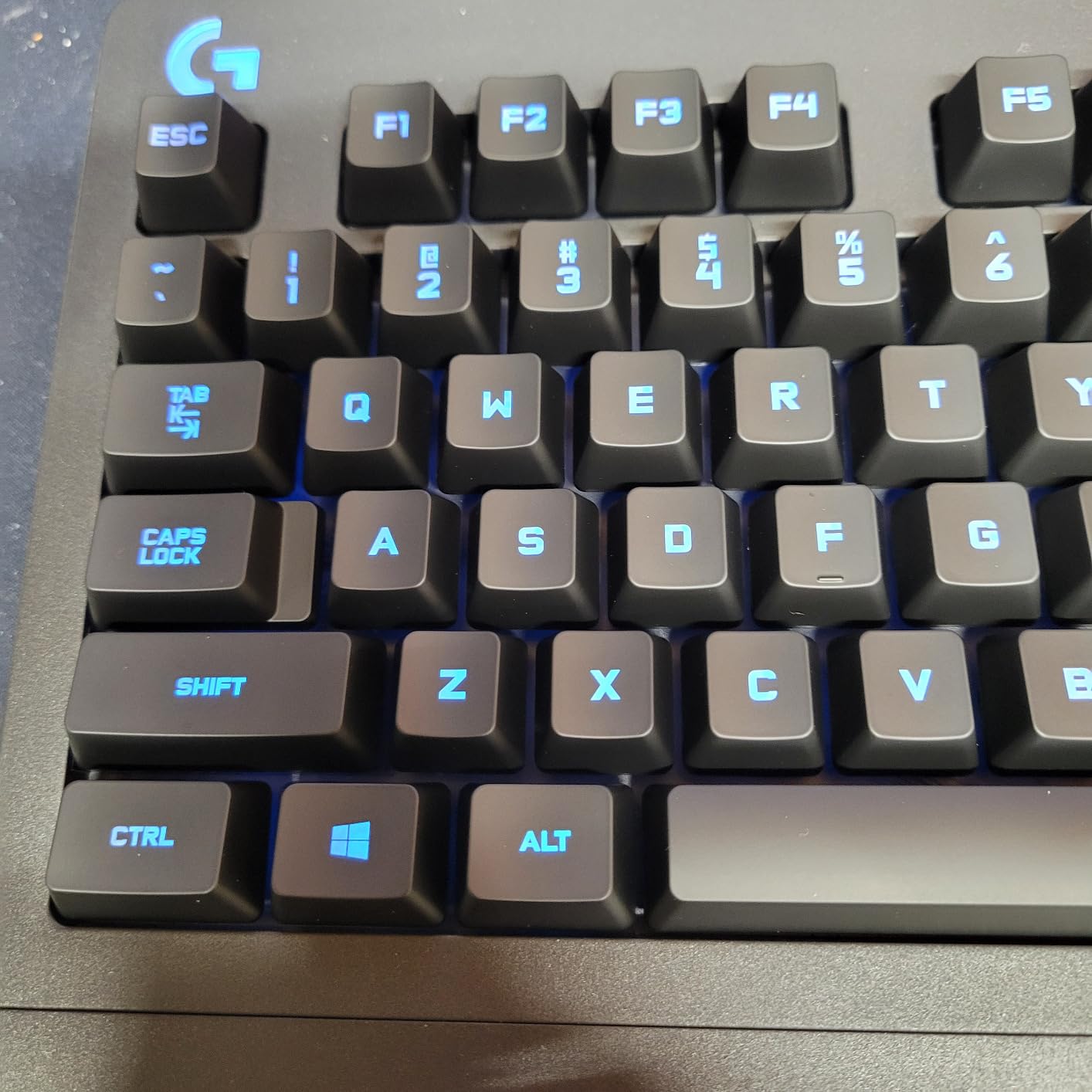 Logitech G213 Prodigy Wired Gaming Keyboard, LIGHTSYNC RGB Backlit Keys, Spill-Resistant, Customizable Keys, Dedicated Multi-Media Keys – Black - Customer Photo 5