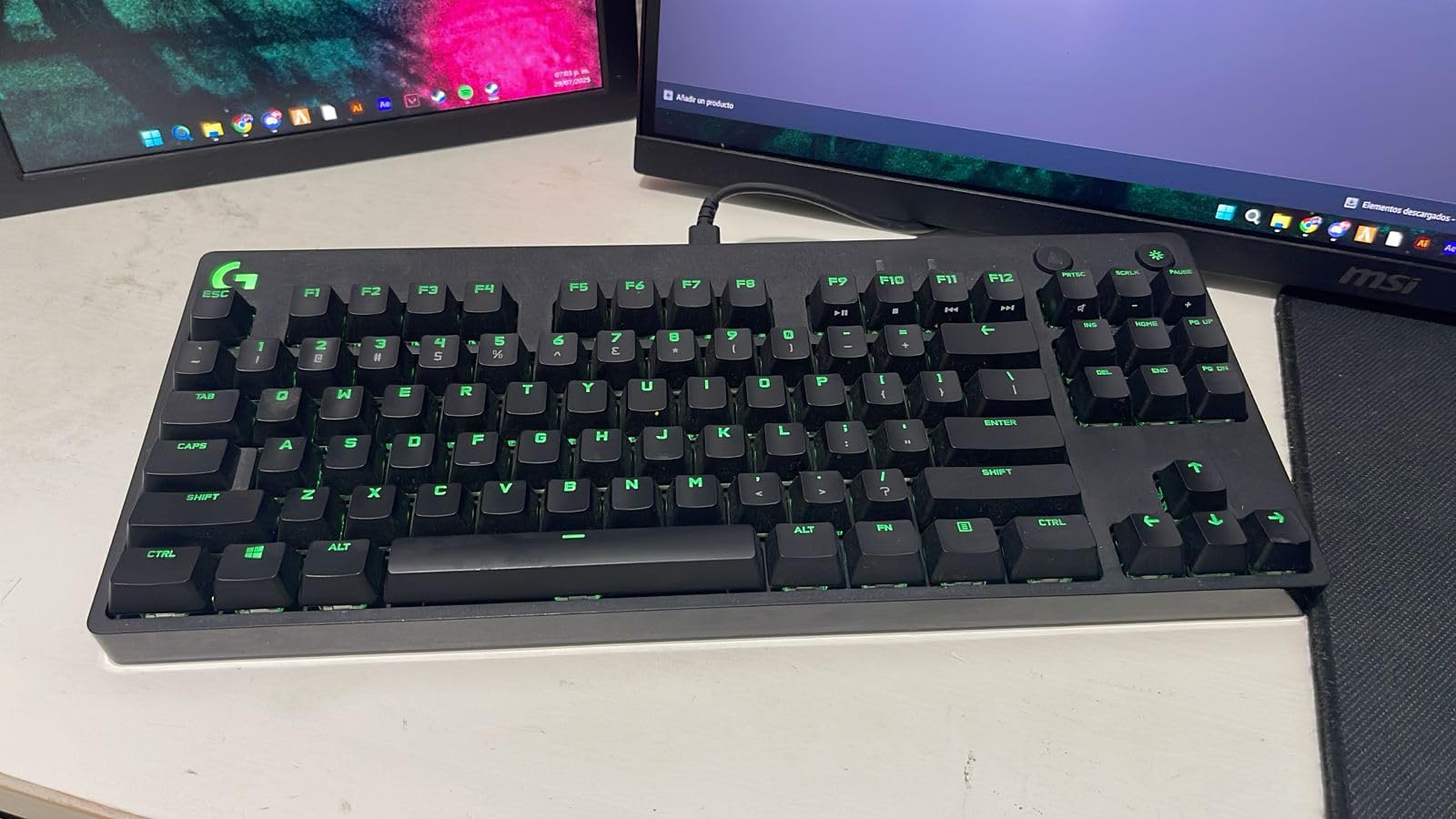 PRO Mechanical Gaming Keyboard, Ultra Portable Tenkeyless Design, Detachable Micro USB Cable, 16.8 Million Color LIGHTSYNC RGB Backlit Keys customer photo 1