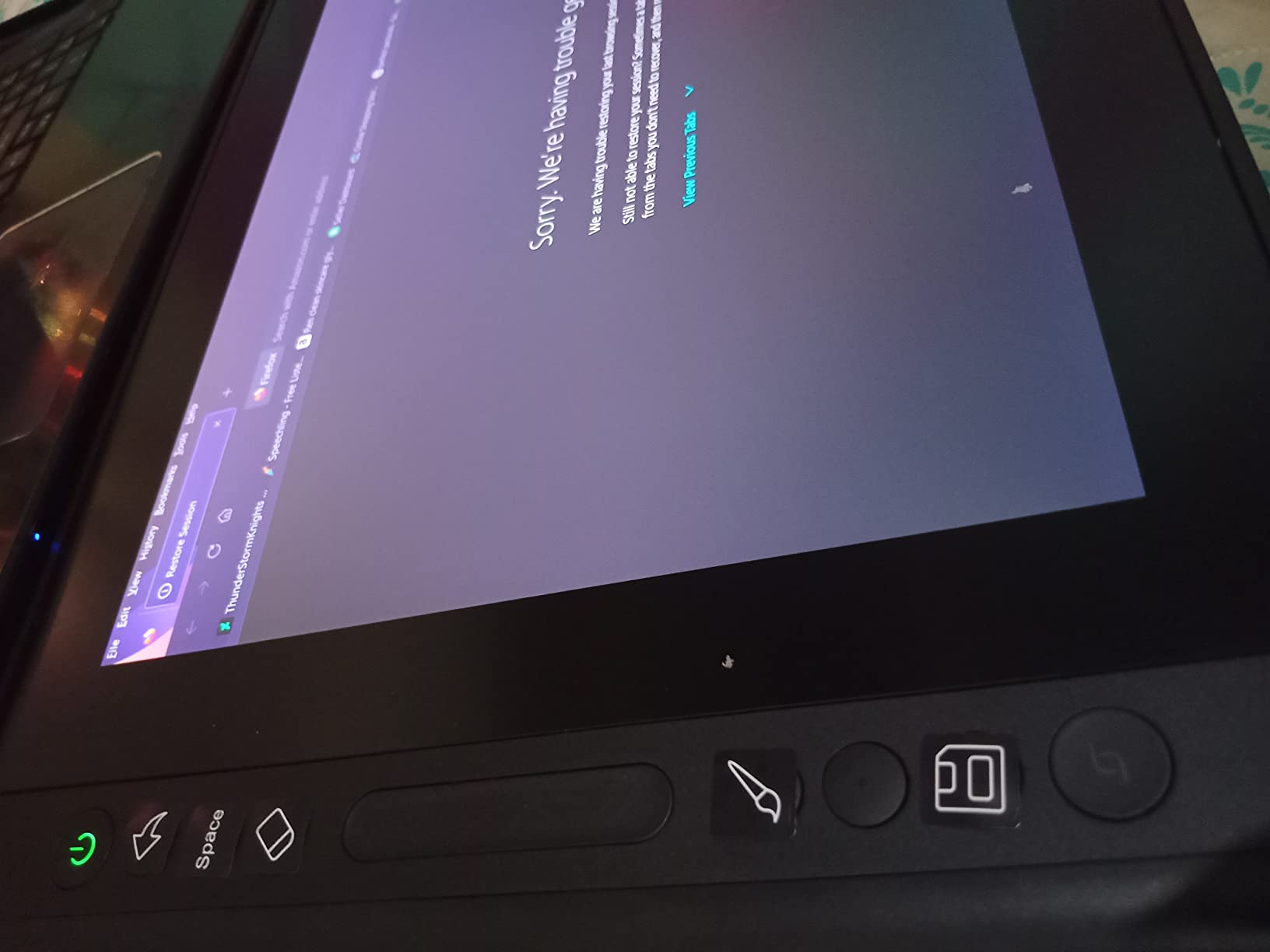 HUION KAMVAS Pro 16 Graphics Drawing Tablet with Screen Full-Laminated Graphics Monitor with Battery-Free Stylus Tilt 8192 Pen Pressure 6 Hot Keys Touch Bar - 15.6inch Graphic Tablet for PC/MAC/Linux Customer Review HUION KAMVAS Pro 16 Graphics Drawing Tablet with Screen Full-Laminated Graphics Monitor with Battery-Free Stylus Tilt 8192 Pen Pressure 6 Hot Keys Touch Bar - 15.6inch Graphic Tablet for PC/MAC/Linux - Customer Photo 2