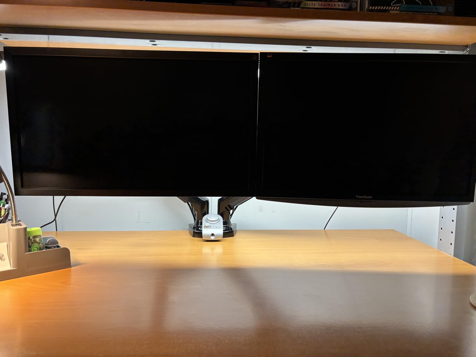 HUANUO Dual Monitor Stand - Full Adjustable Monitor Desk Mount Swivel Vesa Bracket with C Clamp, Grommet Mounting Base for 13 to 32 Inch Computer Screens - Each Arm Holds 4.4 to 19.8lbs Customer Review HUANUO Dual Monitor Stand - Full Adjustable Monitor Desk Mount Swivel Vesa Bracket with C Clamp, Grommet Mounting Base for 13 to 32 Inch Computer Screens - Each Arm Holds 4.4 to 19.8lbs - Customer Photo 1