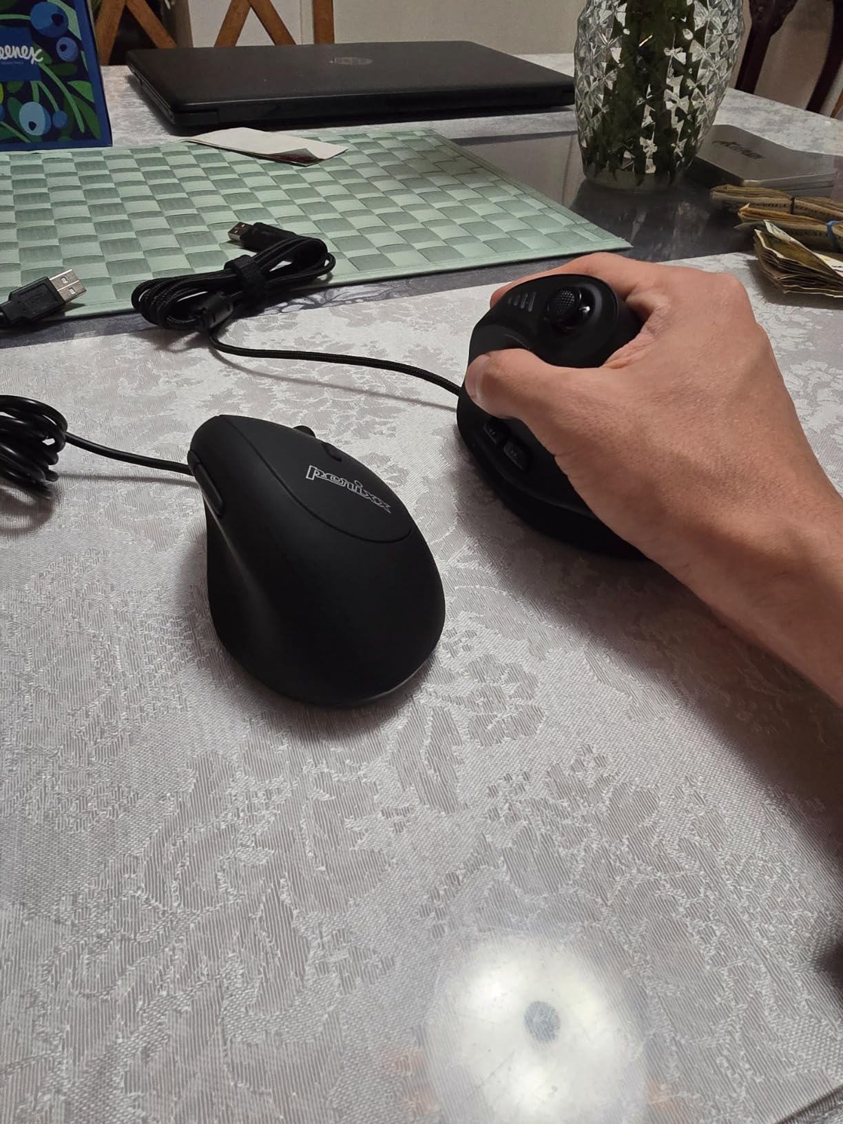 TRELC Gaming Mouse with 5 D Rocker, Ergonomic Mouse with 10000 DPI/11 Programmable Buttons, Vertical Gaming Mice Wired for PC/Laptop/E-Sports/Gamer (Black) Customer Review TRELC Gaming Mouse with 5 D Rocker, Ergonomic Mouse with 10000 DPI/11 Programmable Buttons, Vertical Gaming Mice Wired for PC/Laptop/E-Sports/Gamer (Black) - Customer Photo 2