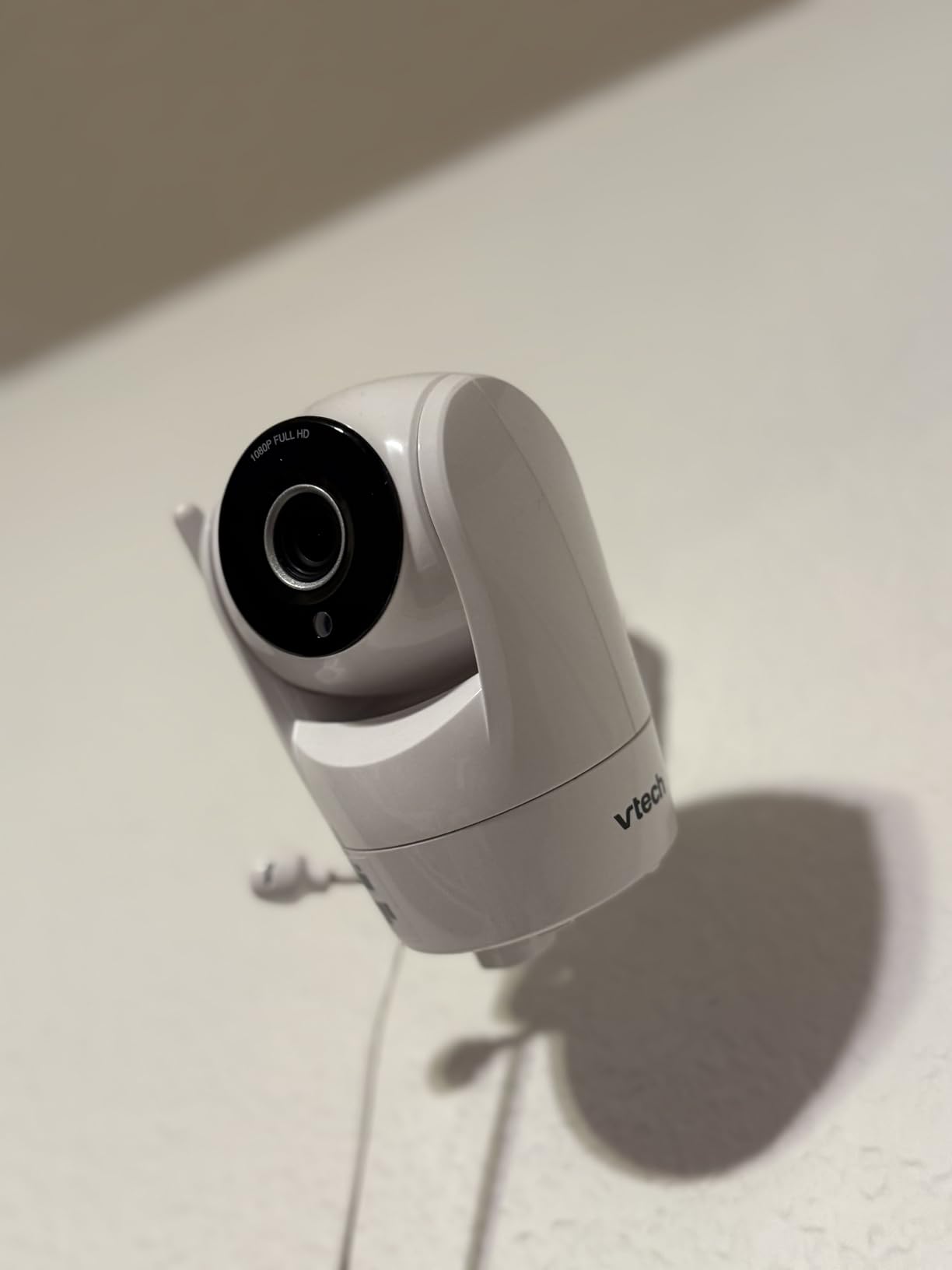 VTech Upgraded Smart WiFi Baby Monitor, 1080p FHD Camera and 5
