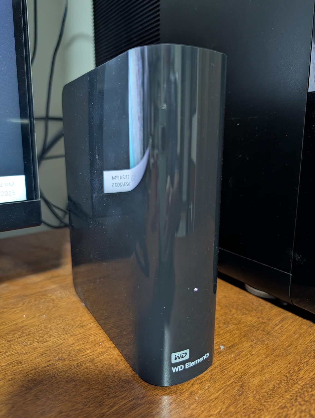 Western Digital WD 5TB Elements Portable External Hard Drive for Windows, USB 3.2 Gen 1/USB 3.0 for PC & Mac customer photo 1