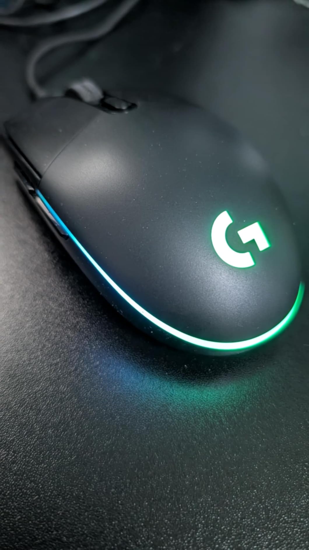 Logitech G203 Wired Gaming Mouse - Black customer photo 1