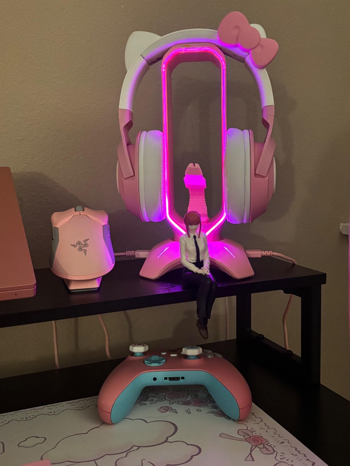 Tilted Nation Gaming Headset Stand | RGB Headphone Stand for Desk with Mouse Bungee and USB Hub (Cool and Clean Setup) Gaming Headset Holder - Perfect Gamer Gift Accessory - Customer Photo 2