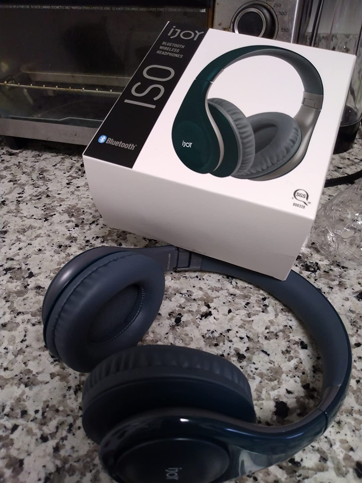 iJoy ISO Wireless, Bluetooth Headphones-Cordless Over Ear Stereo Headset- Bluetooth 5.0, 30HR Battery Built-in Microphone- Handsfree or Wired Use, Foldable (Glossy Green) Customer Review iJoy ISO Wireless, Bluetooth Headphones-Cordless Over Ear Stereo Headset- Bluetooth 5.0, 30HR Battery Built-in Microphone- Handsfree or Wired Use, Foldable (Glossy Green) - Customer Photo 5