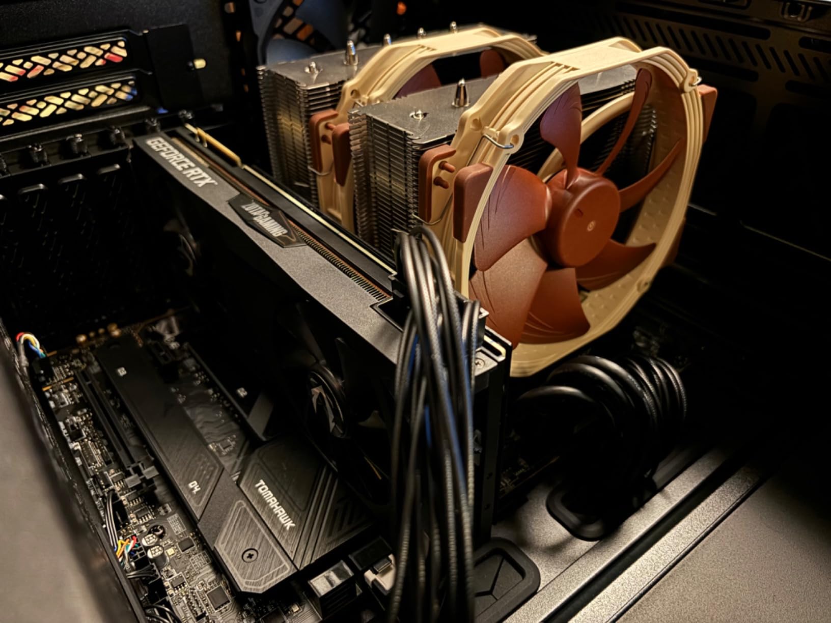 Fractal Design Define 7 Black Solid Brushed Aluminum/Steel E-ATX Silent Modular Mid Tower Computer Case Customer Review Fractal Design Define 7 Black Solid Brushed Aluminum/Steel E-ATX Silent Modular Mid Tower Computer Case - Customer Photo 2