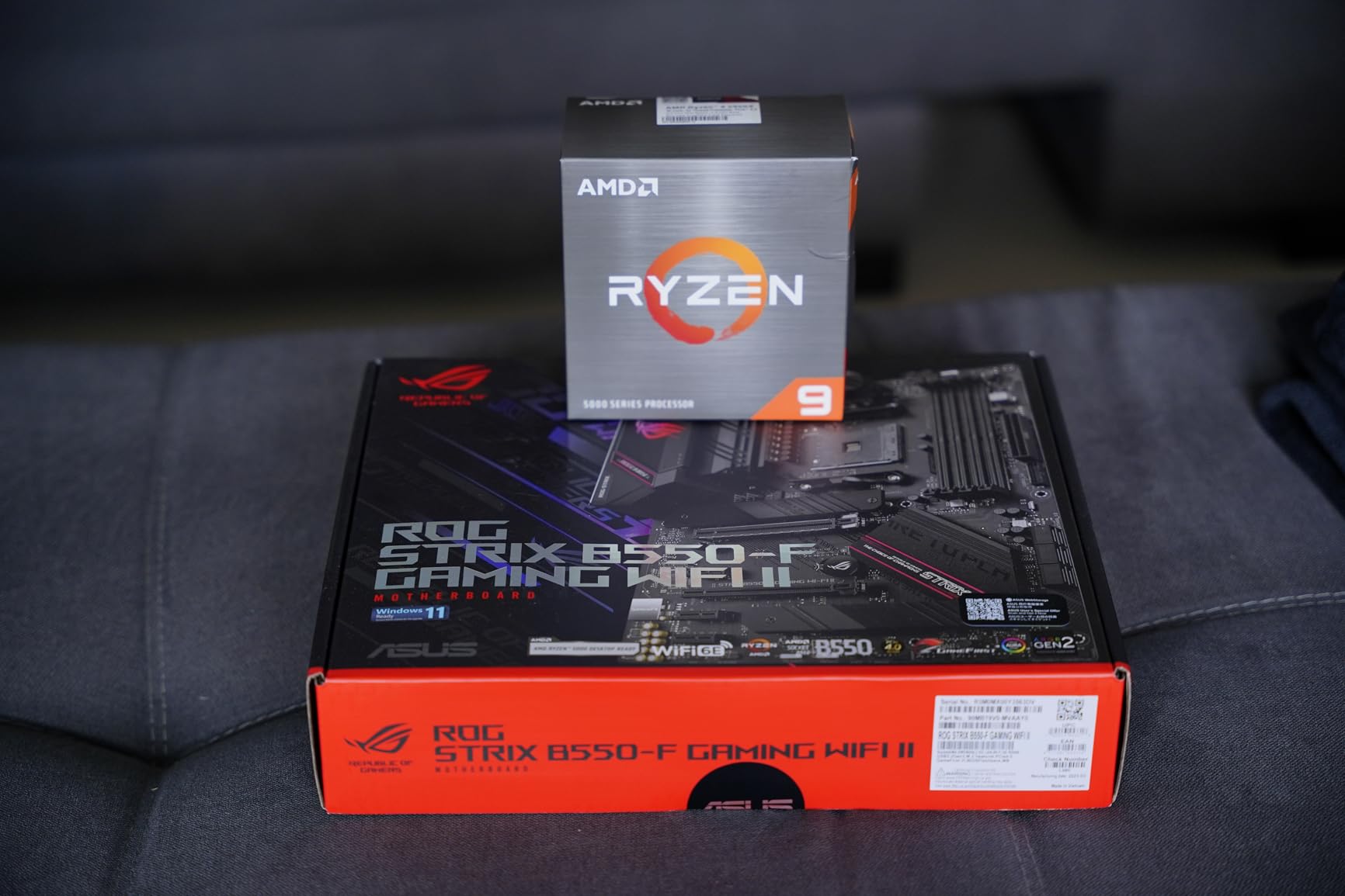 AMD Ryzen 9 5950X 16-core, 32-thread unlocked desktop processor Customer Review AMD Ryzen 9 5950X 16-core, 32-thread unlocked desktop processor - Customer Photo 5