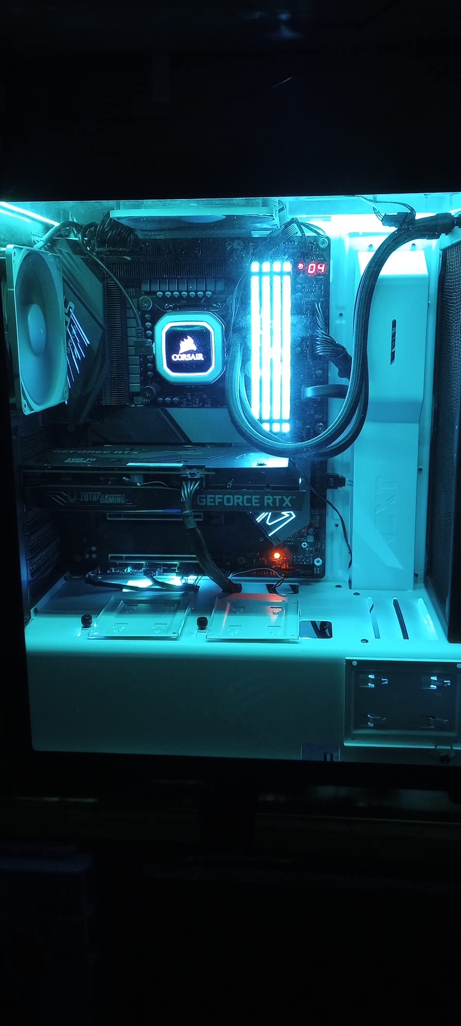 CORSAIR Vengeance RGB PRO DDR4 RAM 32GB (2x16GB) 3200MHz CL16-20-20-38 1.35V Intel AMD Desktop Computer Memory - Black (CMW16GX4M2C3200C16) Customer Review CORSAIR Vengeance RGB PRO DDR4 RAM 32GB (2x16GB) 3200MHz CL16-20-20-38 1.35V Intel AMD Desktop Computer Memory - Black (CMW16GX4M2C3200C16) - Customer Photo 3