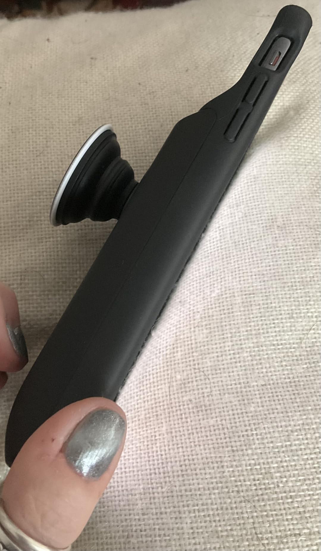 NEWDERY Battery Case for iPhone 11 Pro Max, 10000mAh Portable Protective Charging Case Extended Rechargeable Battery Power Bank for 6.5 Inch iPhone 11 Pro Max (Black) Customer Review NEWDERY Battery Case for iPhone 11 Pro Max, 10000mAh Portable Protective Charging Case Extended Rechargeable Battery Power Bank for 6.5 Inch iPhone 11 Pro Max (Black) - Customer Photo 2