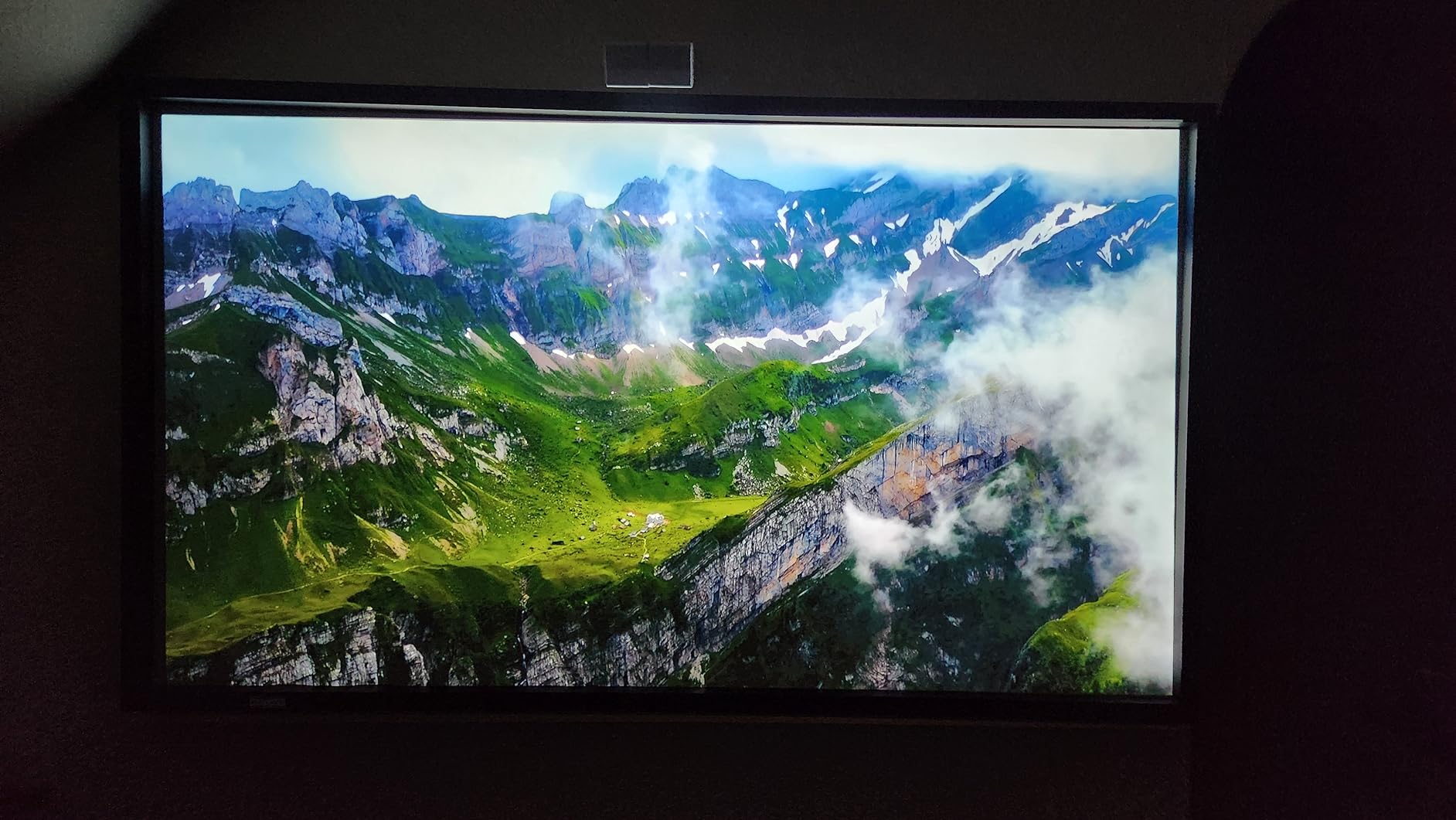 Optoma HD28HDR 1080p Home Theater Projector for Gaming and Movies | Support for 4K Input | HDR Compatible | 120Hz refresh rate | Enhanced Gaming Mode, 8.4ms Response Time | High-Bright 3600 lumens - Customer Photo 1