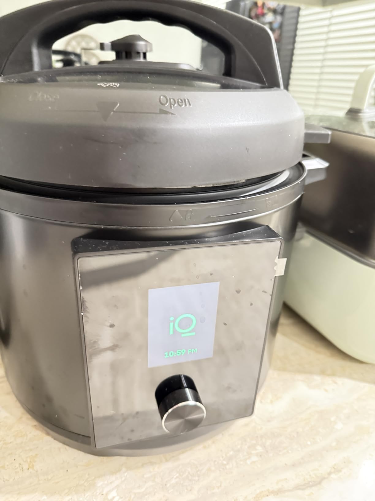 CHEF iQ Smart Pressure Cooker with WiFi and Built-in Scale - Easy-to-Use 10-in-1 Multicooker with 500+ Guided Recipes - Rice Cooker, Slow Cooker, Instant Meals for Foodies - 6 Quart - Family Size Customer Review CHEF iQ Smart Pressure Cooker with WiFi and Built-in Scale - Easy-to-Use 10-in-1 Multicooker with 500+ Guided Recipes - Rice Cooker, Slow Cooker, Instant Meals for Foodies - 6 Quart - Family Size - Customer Photo 1
