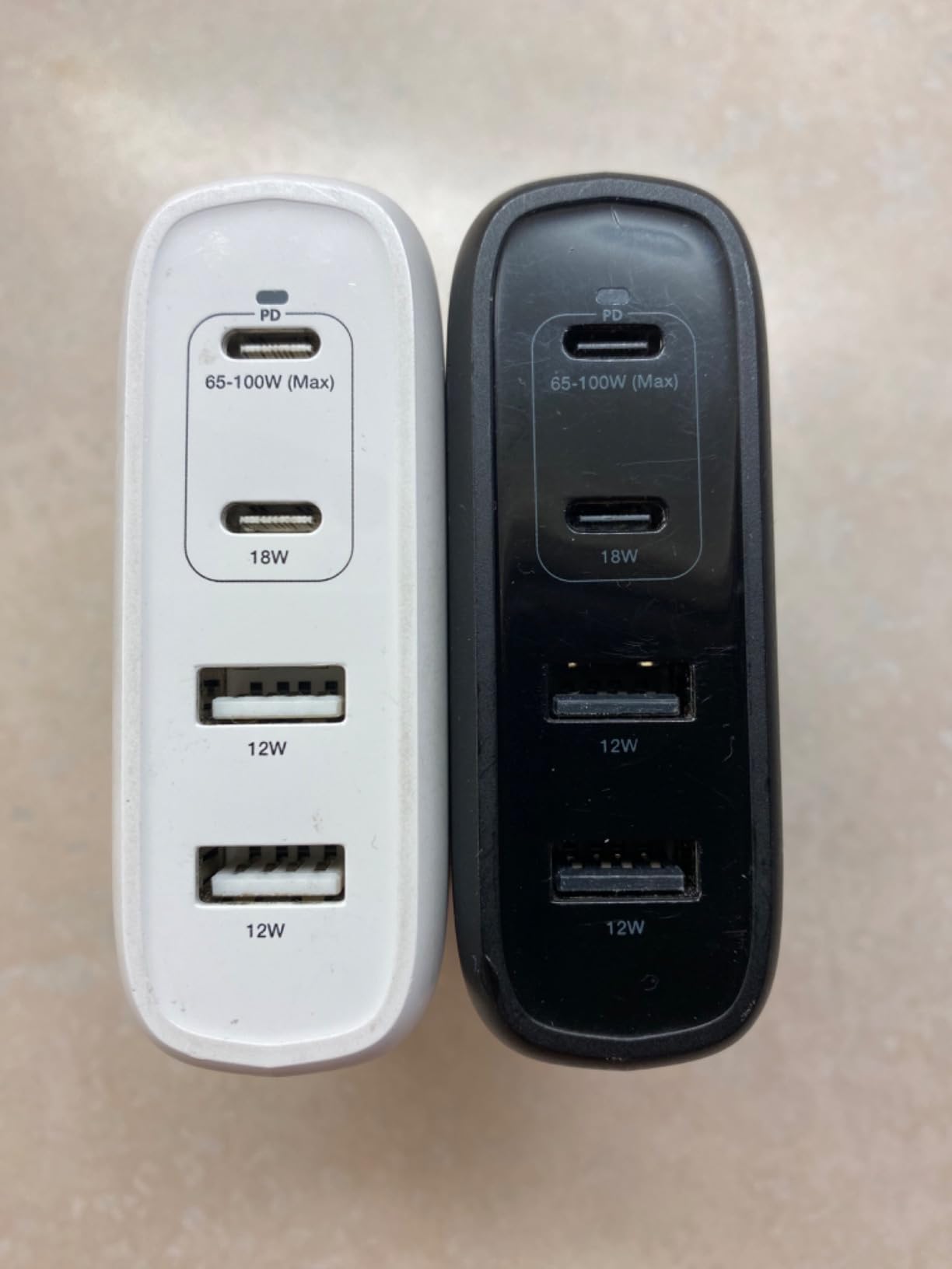 Amazon Basics 100W Four-Port GaN Wall Charger w/ 2 USB-C (100W,18W) & 2 USB-A Ports (12W) w/PD for Laptops, Tablets & Phones (iPhone 16/15/14/13/12/11/X, iPad, Mac, Samsung, and More), Non-PPS, Black - Customer Photo 2