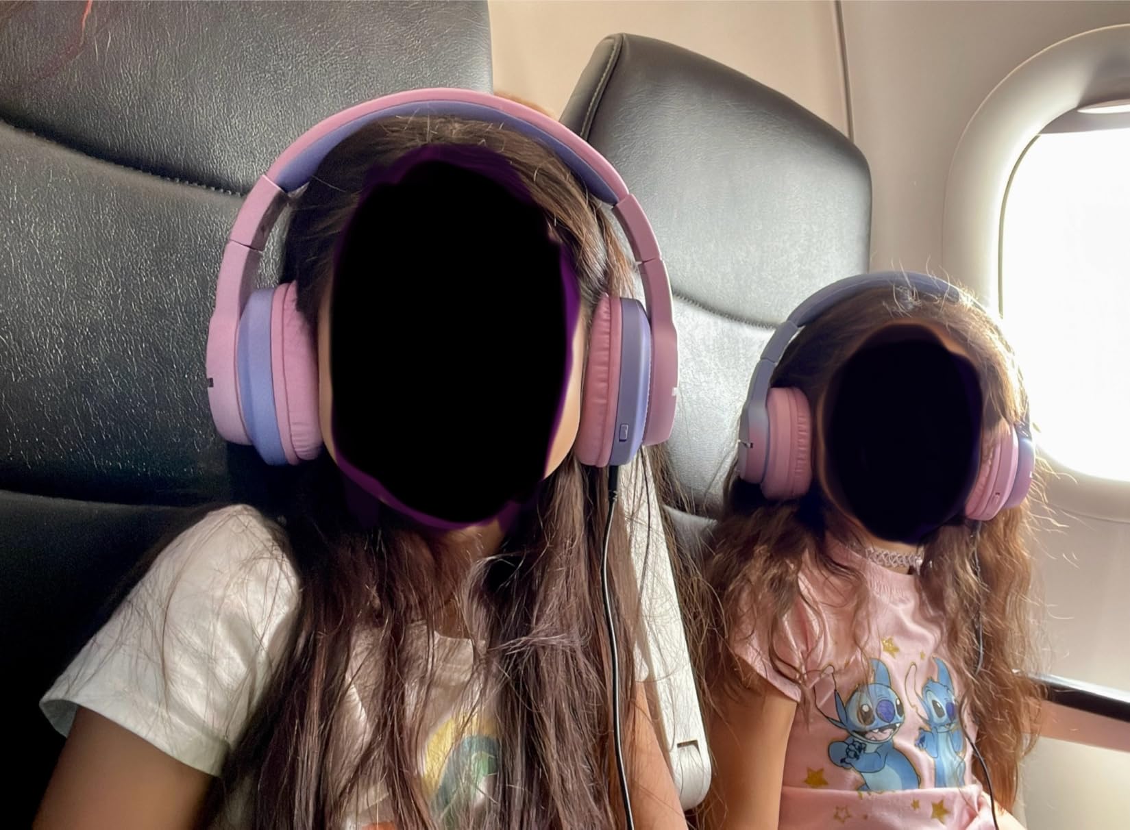 iClever BTH12 Kids Bluetooth Headphones,Colorful LED Lights Kids Headphones Wireless,74/85dBA Safe Volume,85H Playtime,Fast Charging,Bluetooth 5.2,Over Ear,Built-in Mic for iPad/Tablet/Airplane,Blue customer photo 2