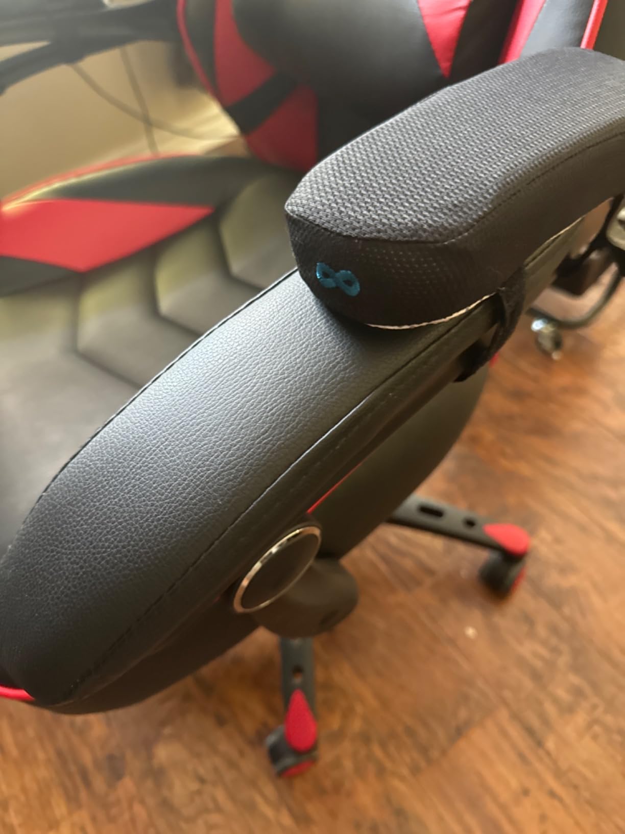 Everlasting Comfort Office Chair & Wheelchair Arm Pads - Cooling Memory Foam Arm Rest Cover for Desk, Gaming Chair, Wheelchair Armrest Pads - Customer Photo 3