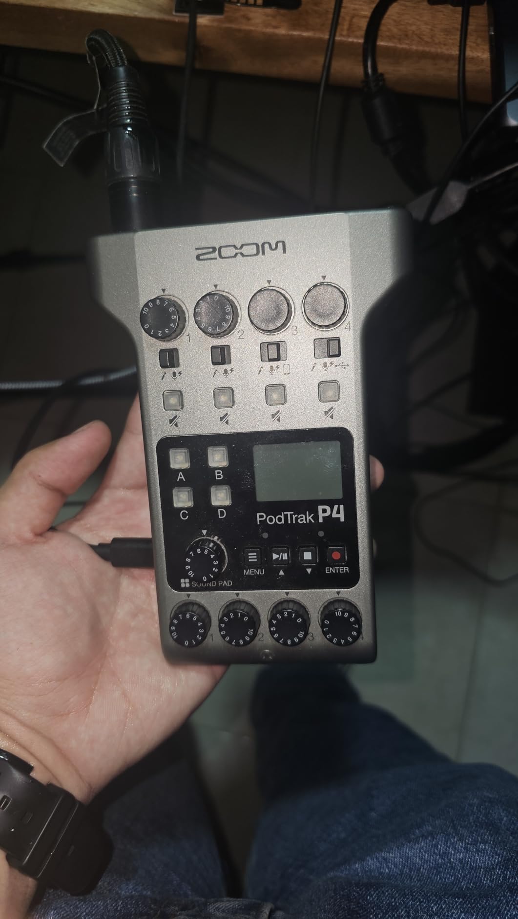 Zoom PodTrak P4 Podcast Recorder, Battery Powered, 4 Microphone Inputs, 4 Headphone Outputs, Phone Input, Sound Pads, Record to SD card, Audio Interface Mode - Customer Photo 2
