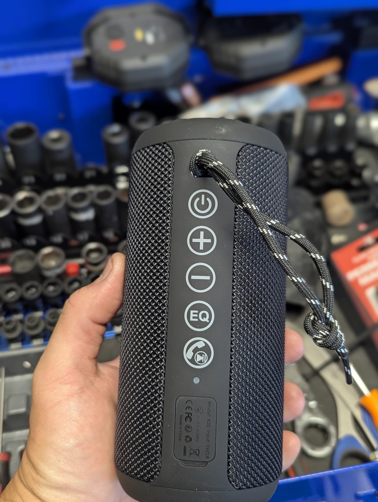 Ortizan Portable Bluetooth Speaker (1nd Gen), IPX7 Waterproof, Wireless, Big Sound and Deep Bass, TWS Pairing, 30Hrs of Playtime, for Home/Party/Outdoor/Beach, Birthday Gifts for Men Women - Black customer photo 1