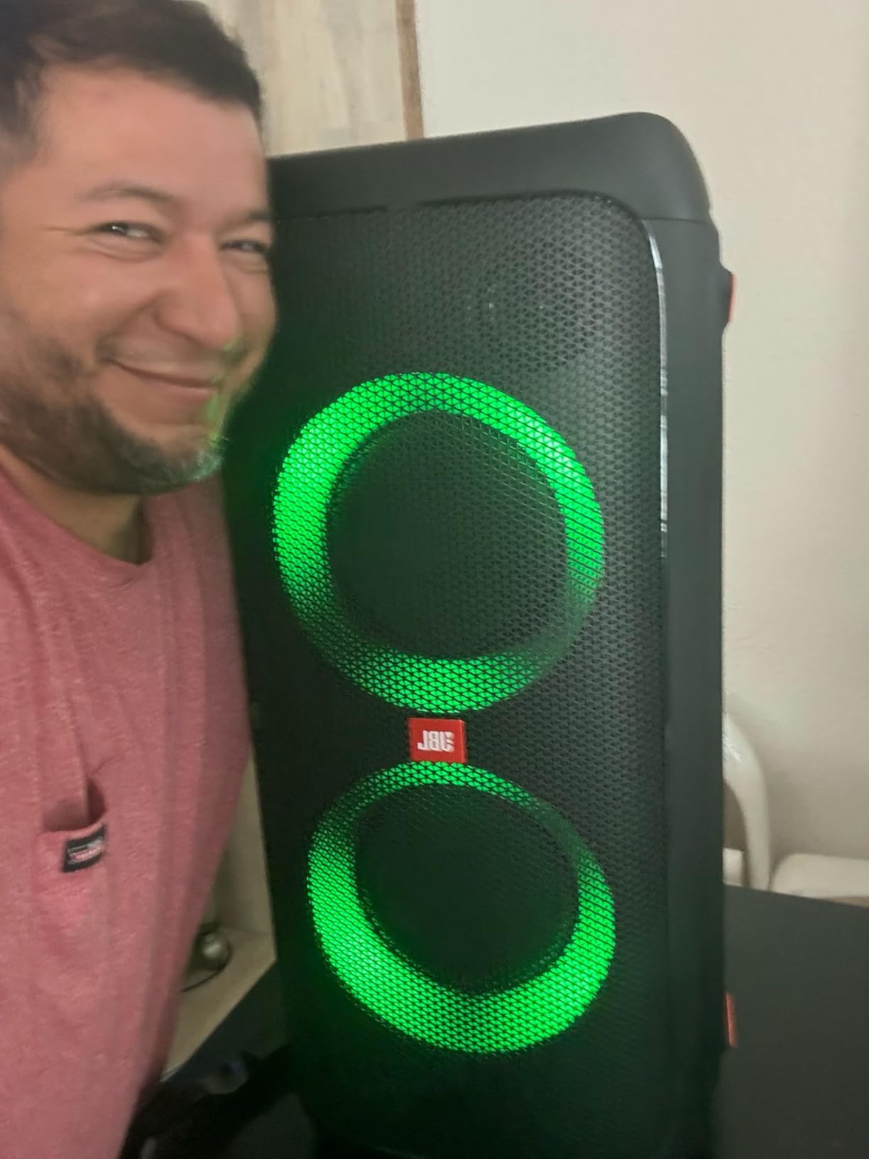 JBL Partybox 310 - Portable Party Speaker with Long Lasting Battery, Powerful JBL Sound and Exciting Light Show,Black Customer Review JBL Partybox 310 - Portable Party Speaker with Long Lasting Battery, Powerful JBL Sound and Exciting Light Show,Black - Customer Photo 4