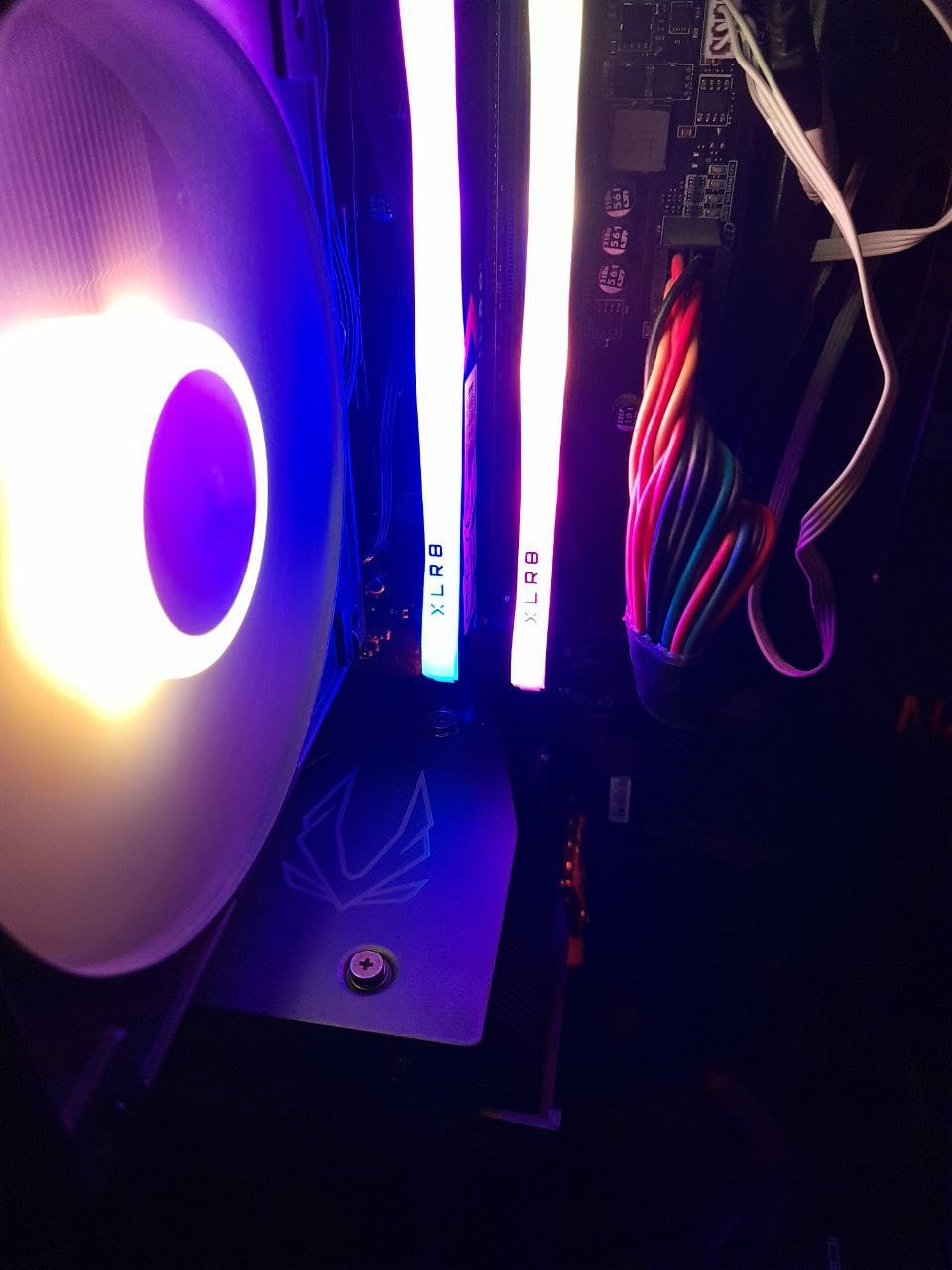 PNY XLR8 Gaming 16GB (2x8GB) DDR4 DRAM 3600MHz (PC4-28800) CL18 1.35V RGB Dual Channel Desktop (DIMM) Memory – MD16GK2D4360018XRGB Customer Review PNY XLR8 Gaming 16GB (2x8GB) DDR4 DRAM 3600MHz (PC4-28800) CL18 1.35V RGB Dual Channel Desktop (DIMM) Memory – MD16GK2D4360018XRGB - Customer Photo 1