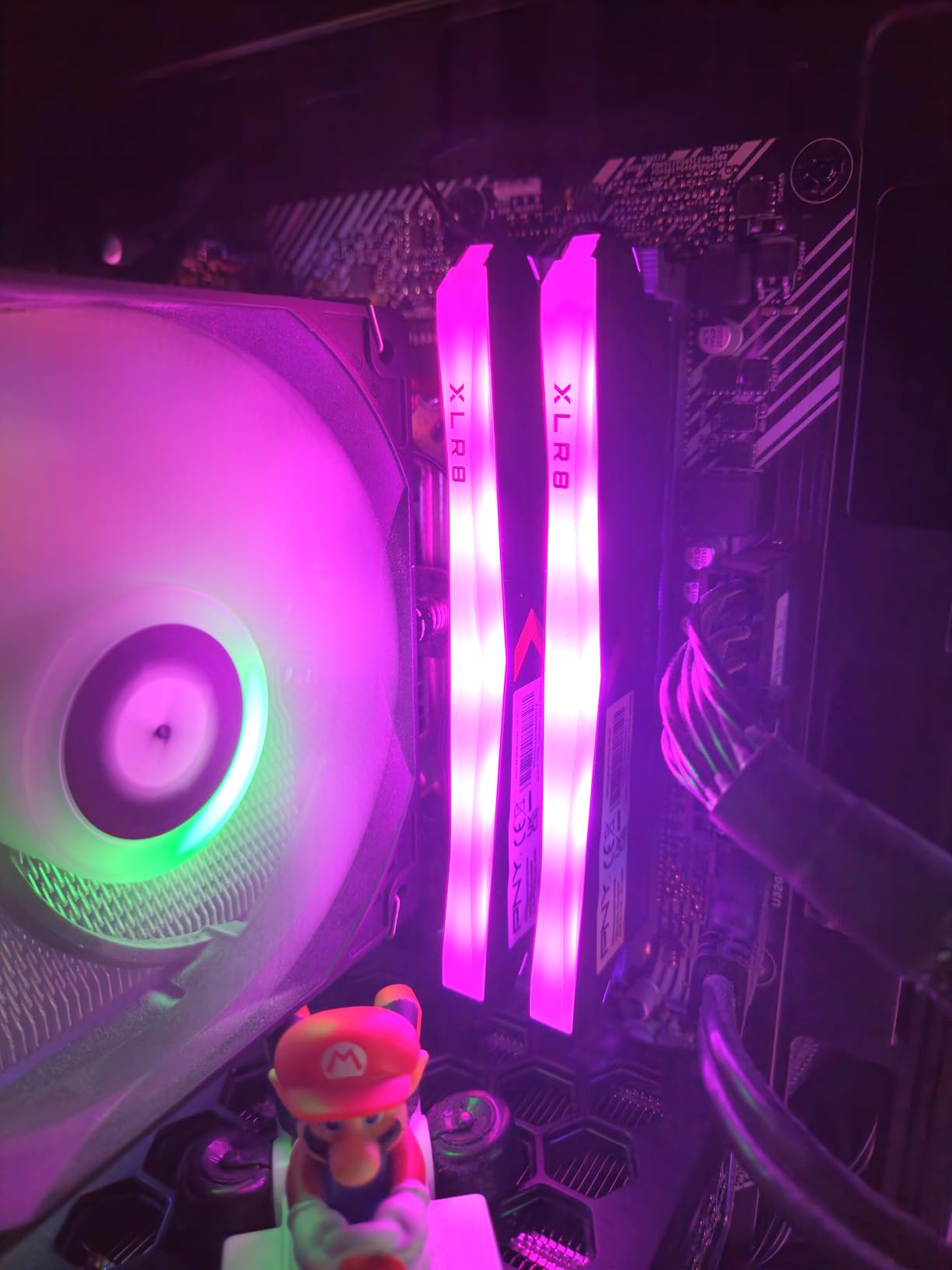 PNY XLR8 Gaming 16GB (2x8GB) DDR4 DRAM 3600MHz (PC4-28800) CL18 1.35V RGB Dual Channel Desktop (DIMM) Memory – MD16GK2D4360018XRGB Customer Review PNY XLR8 Gaming 16GB (2x8GB) DDR4 DRAM 3600MHz (PC4-28800) CL18 1.35V RGB Dual Channel Desktop (DIMM) Memory – MD16GK2D4360018XRGB - Customer Photo 3