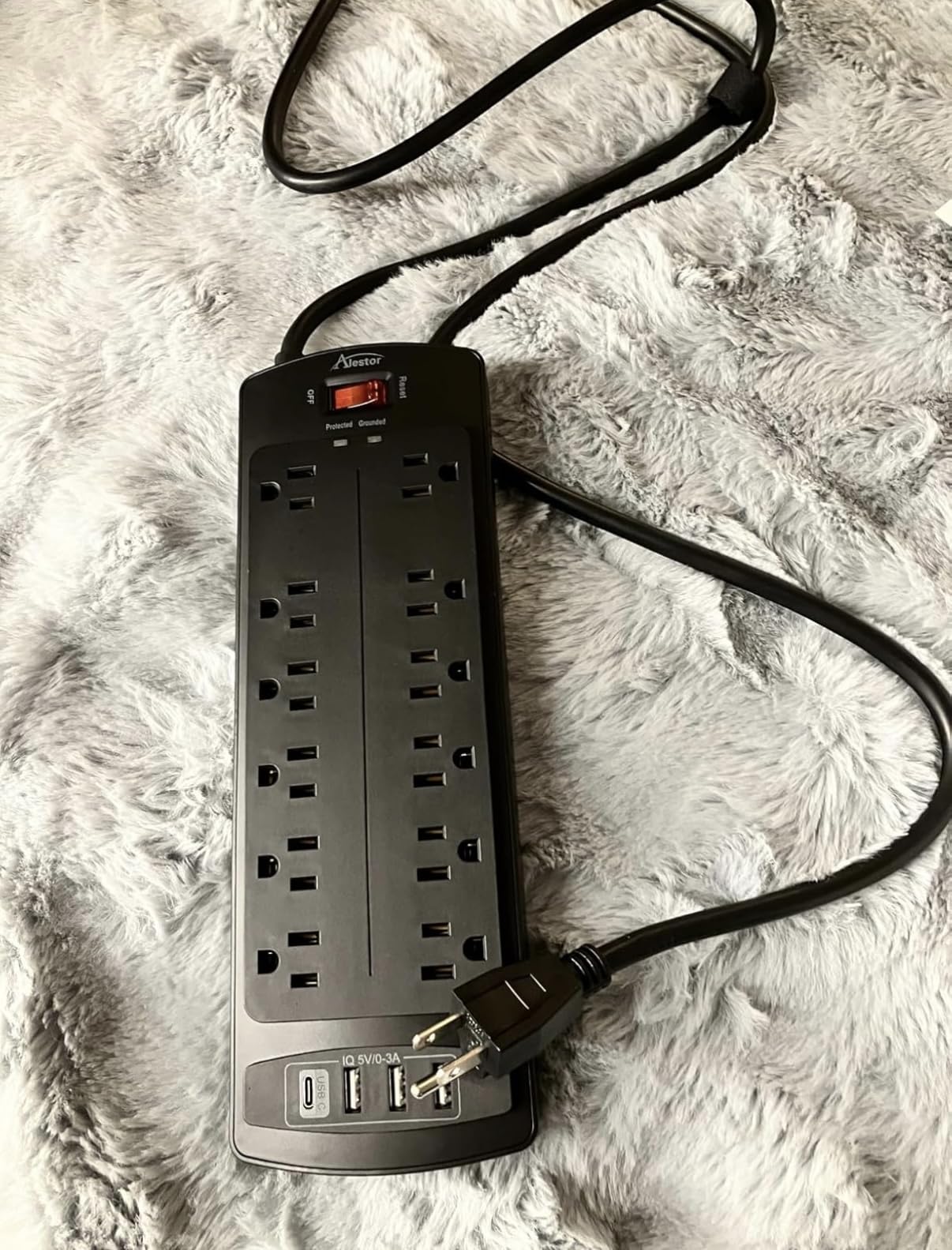 Power Strip, ALESTOR Surge Protector with 12 Outlets and 4 USB Ports, 6 Feet Extension Cord (1875W/15A), 2700 Joules, ETL Listed, Black Customer Review Power Strip, ALESTOR Surge Protector with 12 Outlets and 4 USB Ports, 6 Feet Extension Cord (1875W/15A), 2700 Joules, ETL Listed, Black - Customer Photo 1