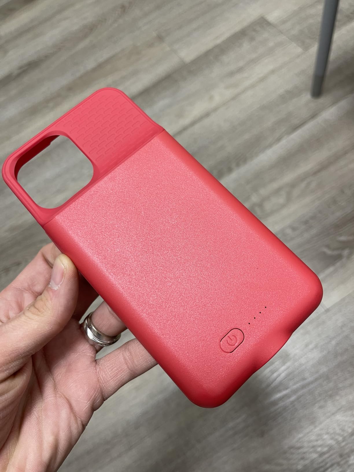 GIN FOXI Battery Case for iPhone 12/12Pro, Real 7000mAh Ultra-Slim Battery Charging Case Rechargeable Anti-Fall Protection Extended Charger Cover for iPhone 12Pro Max/12/12 Pro Battery Case Black Customer Review GIN FOXI Battery Case for iPhone 12/12Pro, Real 7000mAh Ultra-Slim Battery Charging Case Rechargeable Anti-Fall Protection Extended Charger Cover for iPhone 12Pro Max/12/12 Pro Battery Case Black - Customer Photo 2