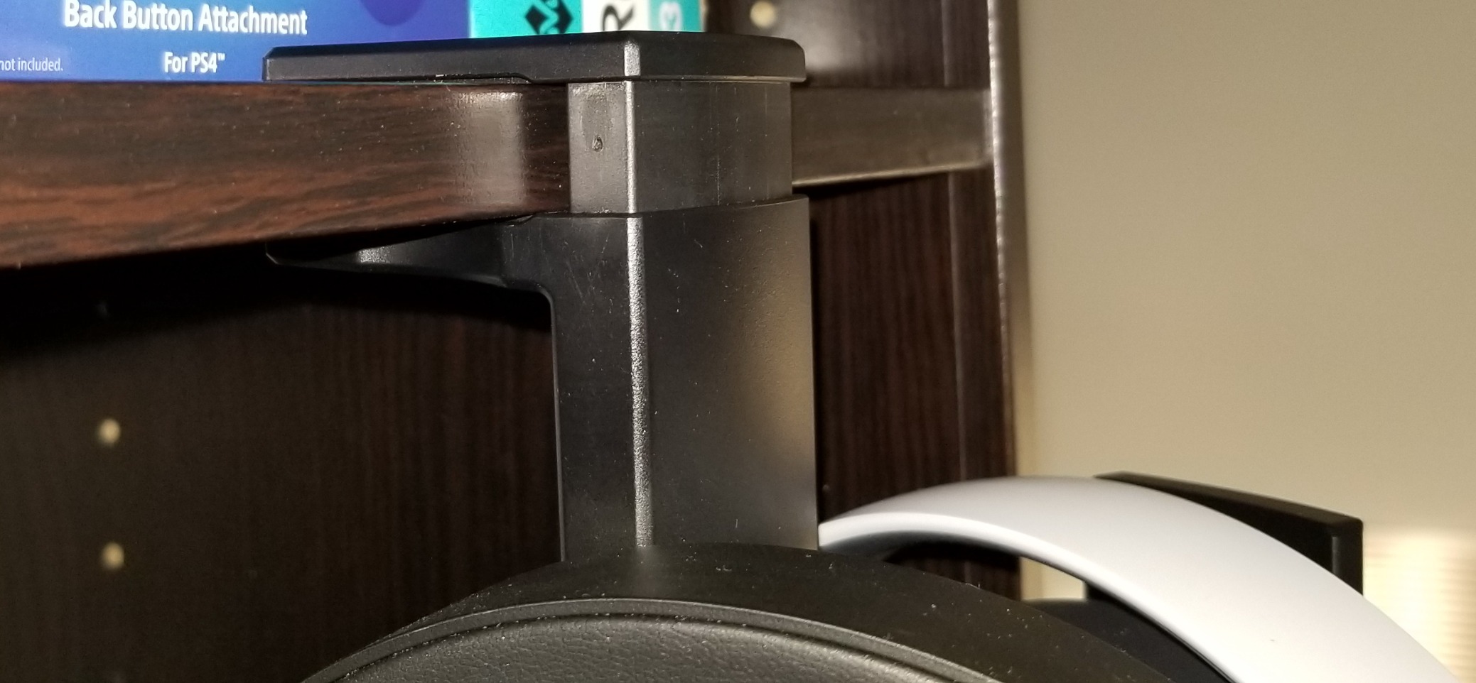 Dual Headphone Stand Holder - EURPMASK 2 in 1 PC Gaming Headset Hooks, 360 Degree Rotating Headphone Hanger with Adjustable Clamp & Cable Clip Organizer, Headset Mount Under Desk Earphone Clamp-Black - Customer Photo 2