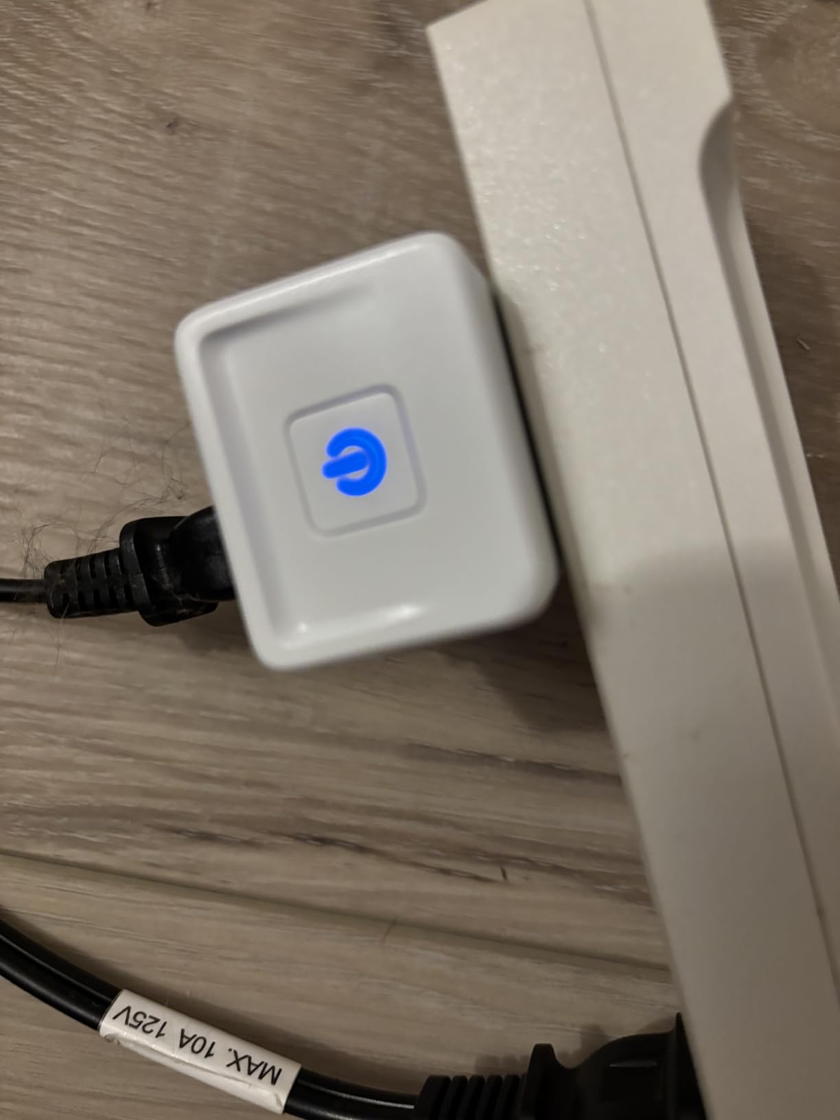 Kasa Smart Plug Ultra Mini 15A, Smart Home Wi-Fi Outlet Works with Alexa, Google Home & IFTTT, No Hub Required, UL Certified, 2.4G WiFi Only, 1-Pack(EP10), White Customer Review Kasa Smart Plug Ultra Mini 15A, Smart Home Wi-Fi Outlet Works with Alexa, Google Home & IFTTT, No Hub Required, UL Certified, 2.4G WiFi Only, 1-Pack(EP10), White - Customer Photo 2