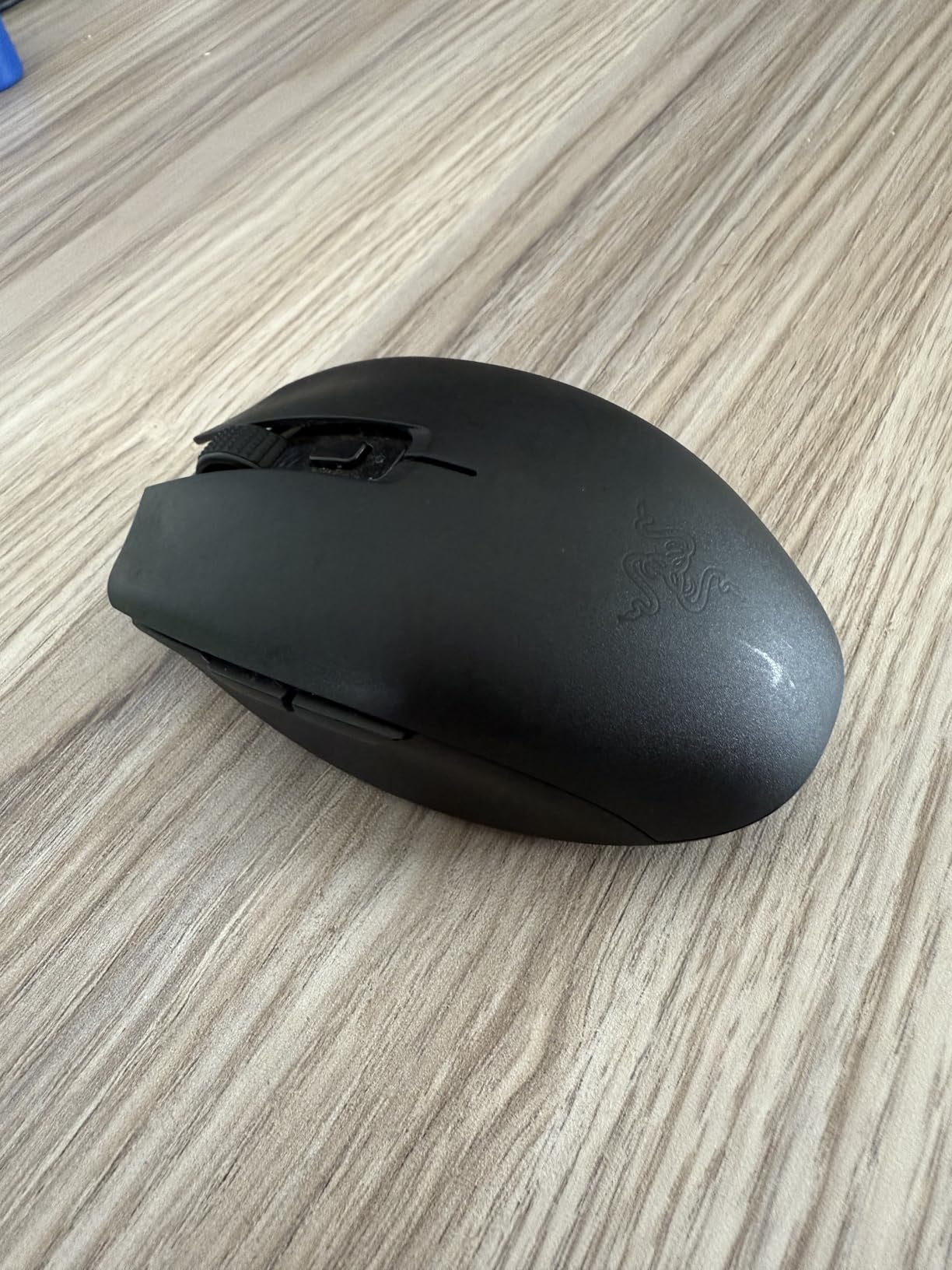Razer Orochi V2 Mobile Wireless Gaming Mouse: Ultra Lightweight - 2 Wireless Modes - Up to 950hrs Battery Life - Mechanical Mouse Switches - 5G Advanced 18K DPI Optical Sensor - White Customer Review Razer Orochi V2 Mobile Wireless Gaming Mouse: Ultra Lightweight - 2 Wireless Modes - Up to 950hrs Battery Life - Mechanical Mouse Switches - 5G Advanced 18K DPI Optical Sensor - White - Customer Photo 2