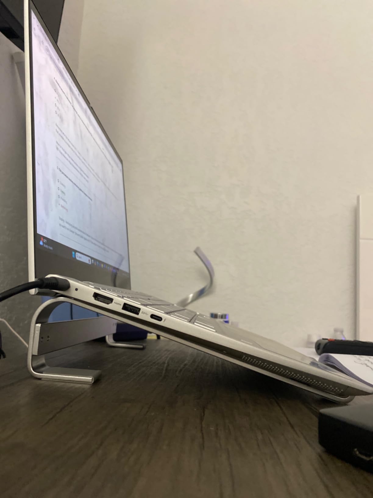 Laptop Stand for Desk, Ergonomic Aluminum Laptop Riser, Ventilated Notebook Stand Compatible with MacBook Air Pro, Dell XPS, HP, More 11-17.3 Inches Work from Home - Customer Photo 5