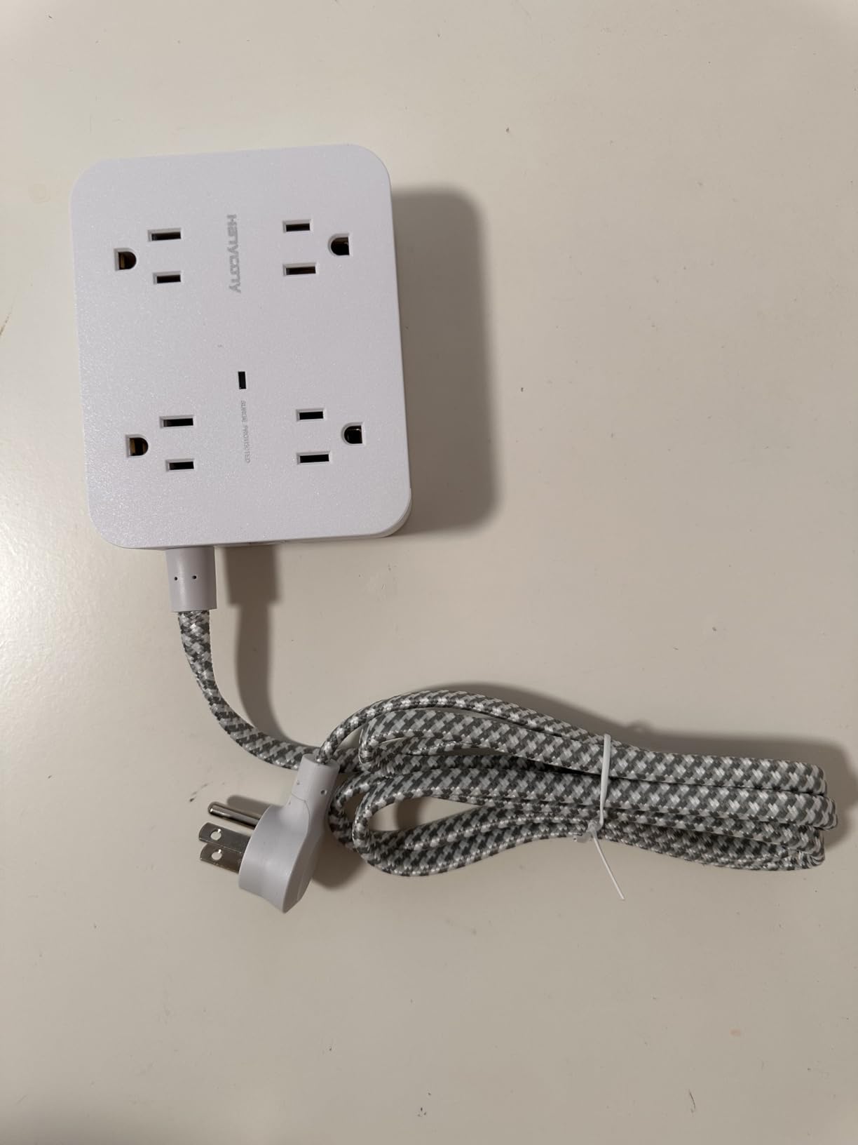 Surge Protector Power Strip - HANYCONY 8 Outlets 4 USB (2 USB C) Charging Ports, Multi Plug Outlet Extender, 5Ft Braided Extension Cord, Flat Plug Wall Mount Desk Charging Station for Home Office ETL Customer Review Surge Protector Power Strip - HANYCONY 8 Outlets 4 USB (2 USB C) Charging Ports, Multi Plug Outlet Extender, 5Ft Braided Extension Cord, Flat Plug Wall Mount Desk Charging Station for Home Office ETL - Customer Photo 3