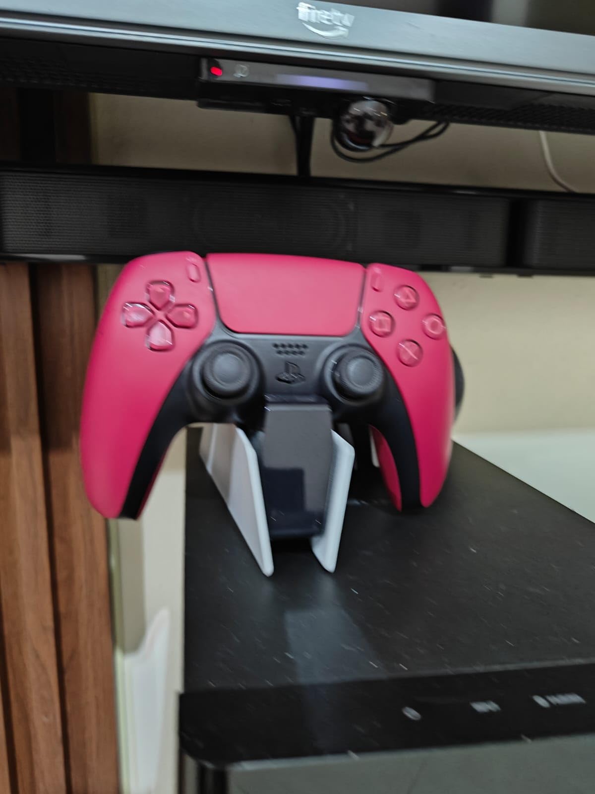 PlayStation DualSense Wireless Controller – Cosmic Red - Customer Photo 4