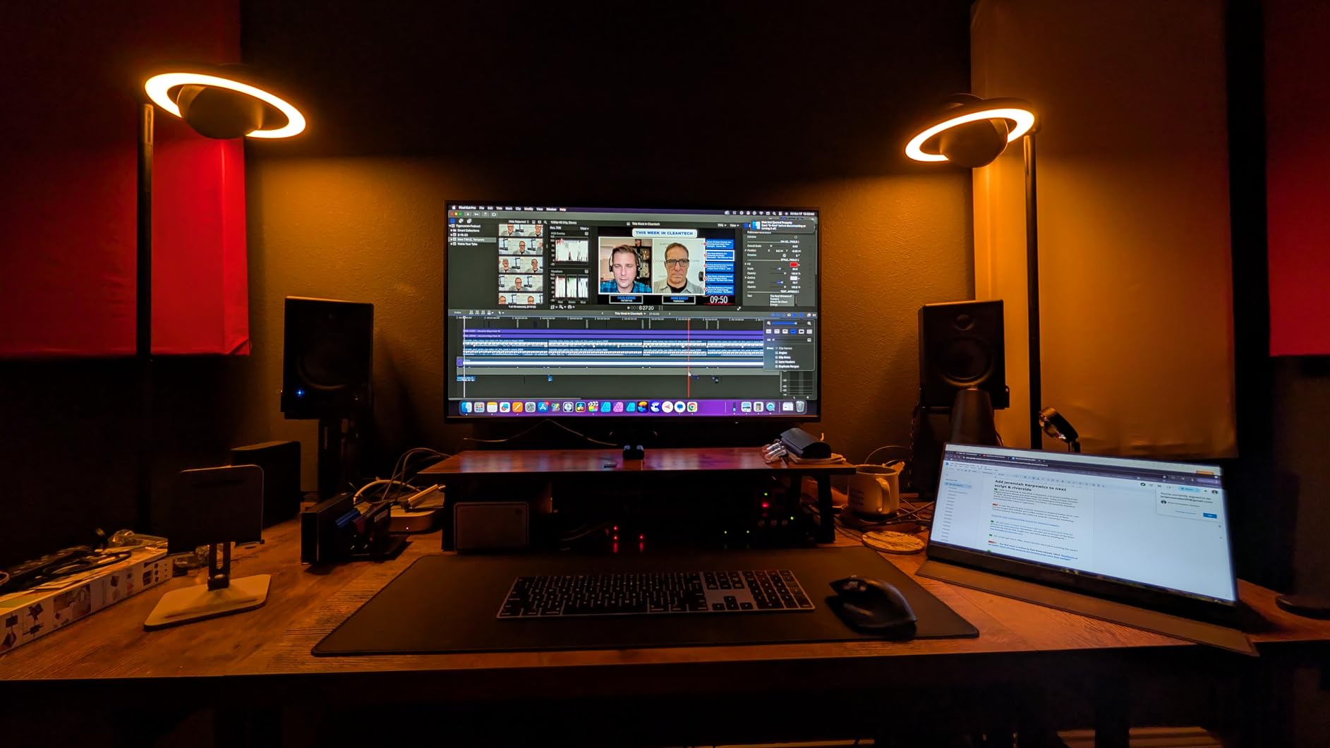 InnoView Portable Monitor, 15.6 Inch FHD 1080P HDMI USB C Second External Monitor for Laptop, Desktop, MacBook, Phones, Tablet, PS5/4, Xbox, Switch, Built-in Speaker with Protective Case - Customer Photo 2